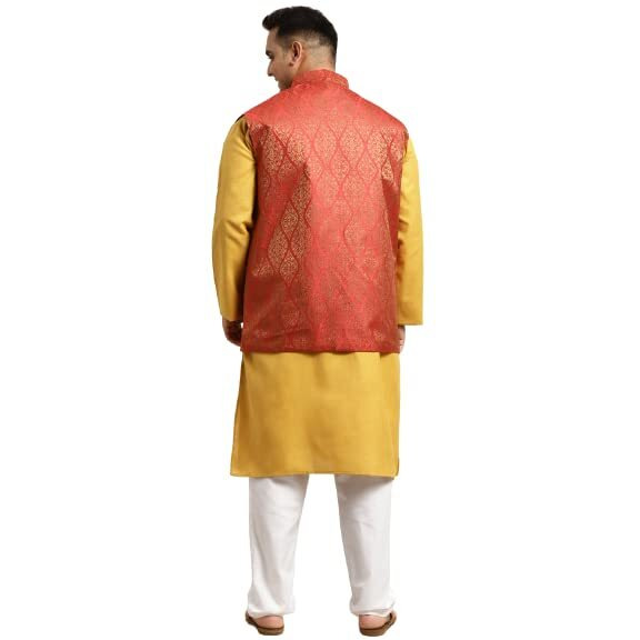 Sojanya (Since 1958 Men's Cotton Black Kurta & Maroon Nehrujacket With White Churidar Pyjama Set Size-3Xl