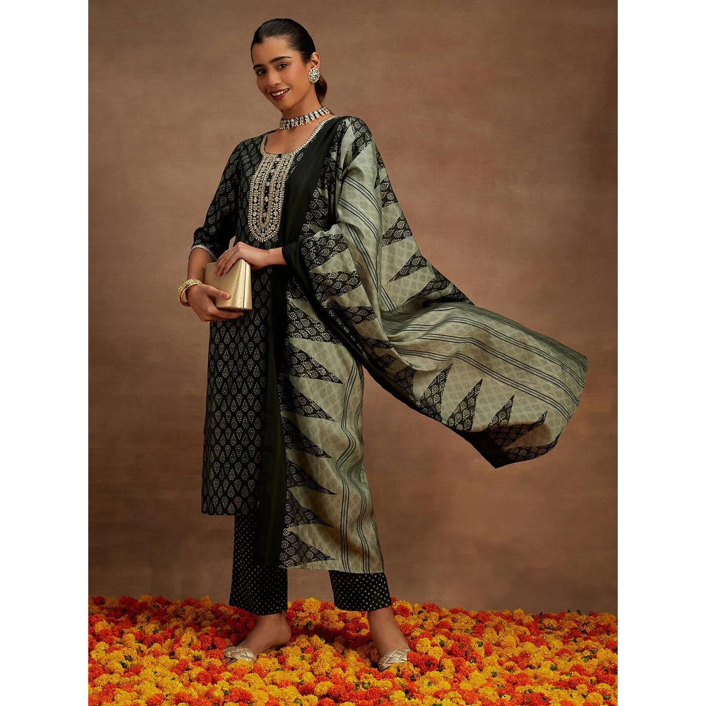 Libas Women's Silk Blend Kurta Sets (34628_Green