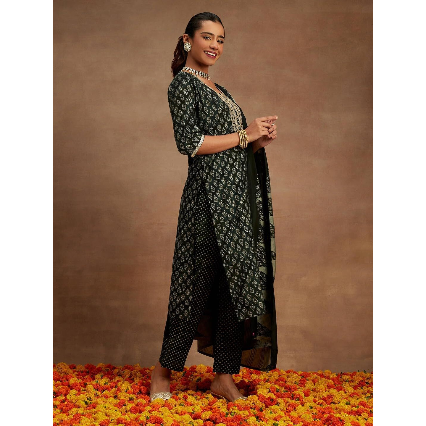 Libas Women's Silk Blend Kurta Sets (34628_Green