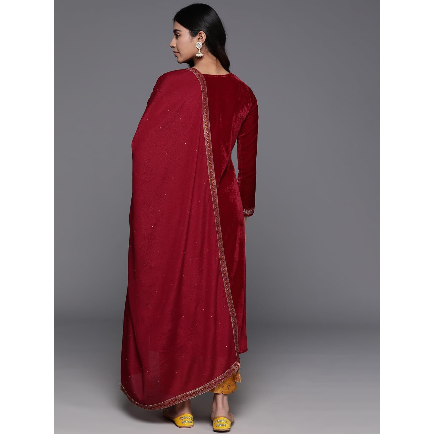 Libas Womens Yoke Design Velvet Straight Kurta With Trousers And Dupatta