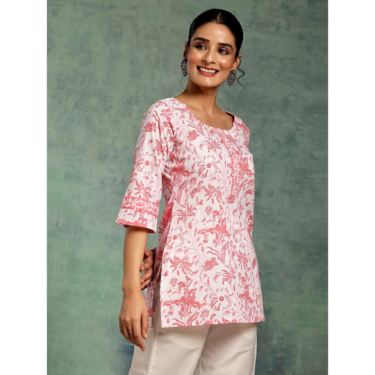 Libas Women's Pure Cotton Printed Straight Kurtis (26864_White