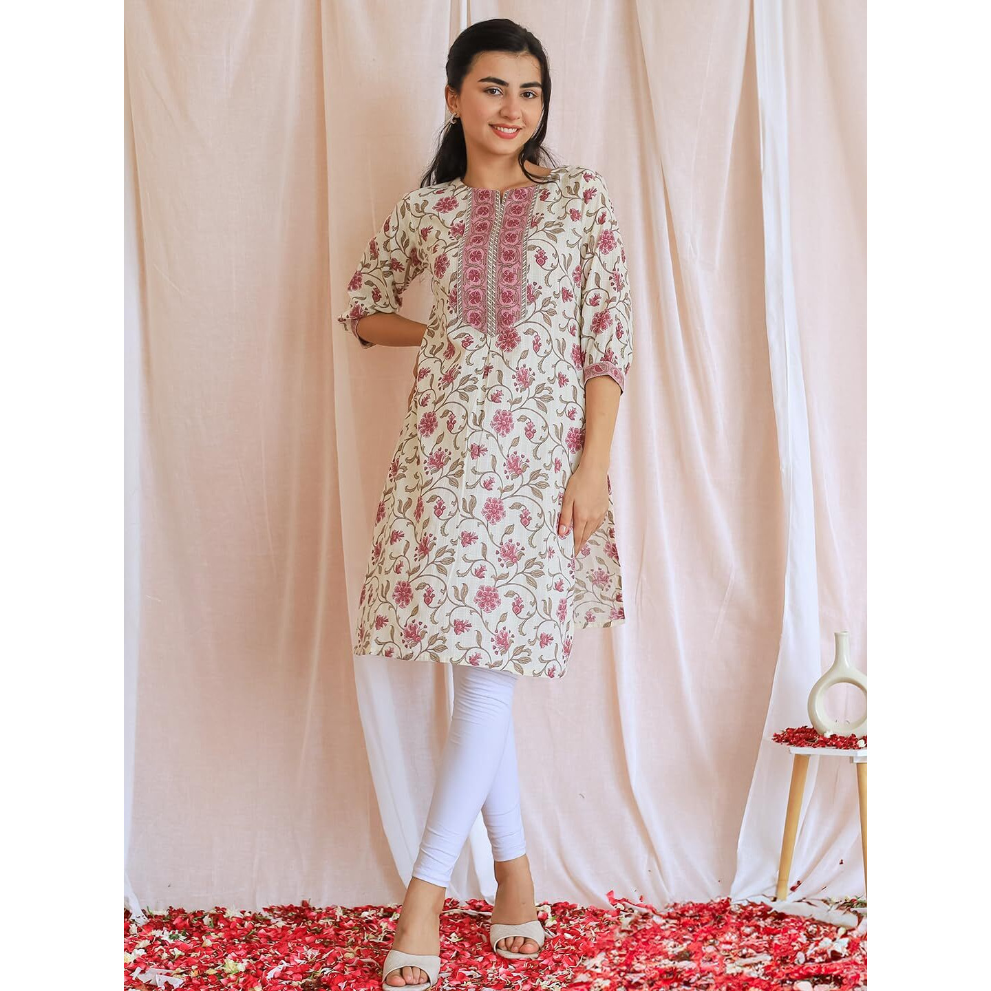 Libas Women's Cotton Printed Straight Kurta (26944_Beige