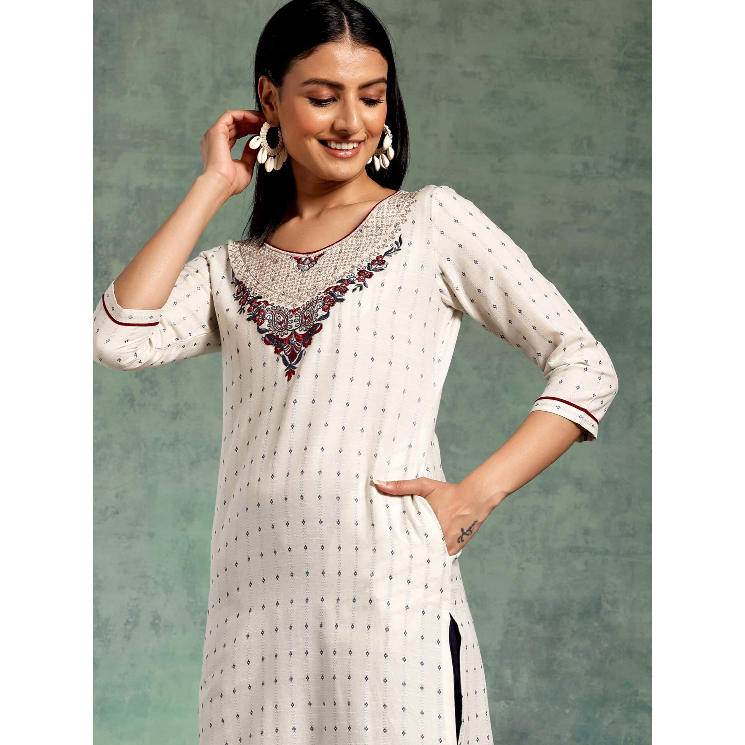 Libas Women's Cotton Yoke Design Straight Kurta (37096_Off White