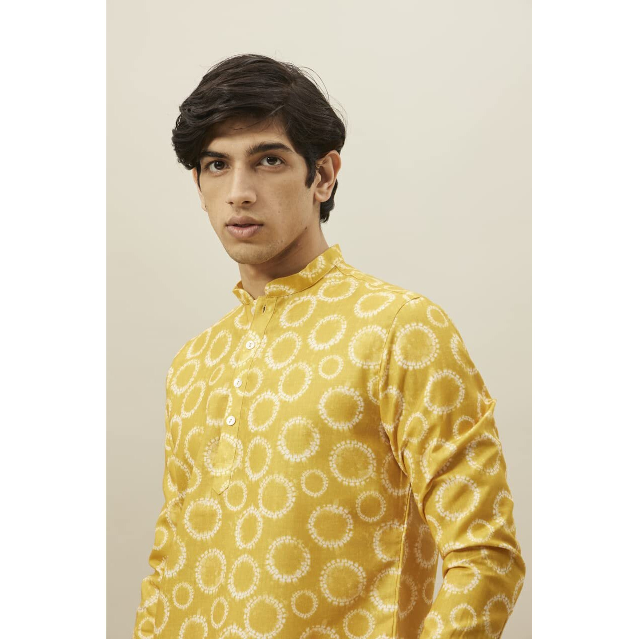 Manyavar Men's Short Kurta, Full Sleeves Mandarin Collar Ethnic Waist Length Kurta Only, Kurta For Festival, Wedding, Blended Viscose(Mustard - 1, M)