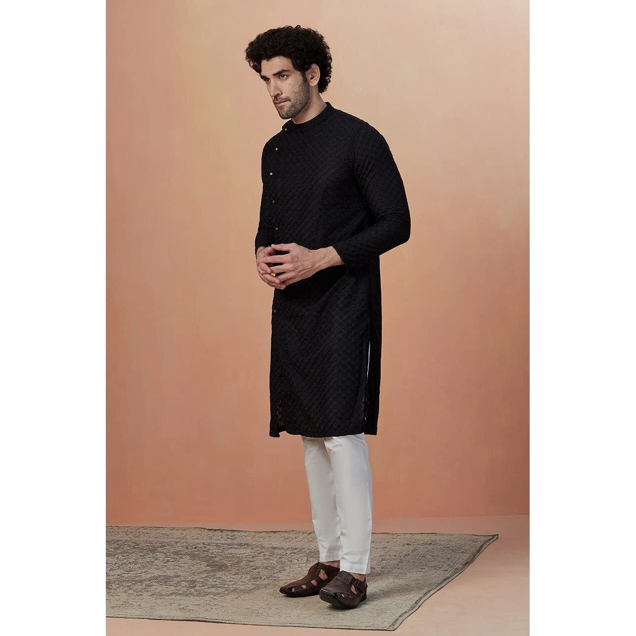 Manyavar Kurta Set For Men, Full Sleeves Mandarin Collar Ethnic Men's Kurta Set For Engagement, Wedding, Party Blended Cotton Embroidery (Black, M)