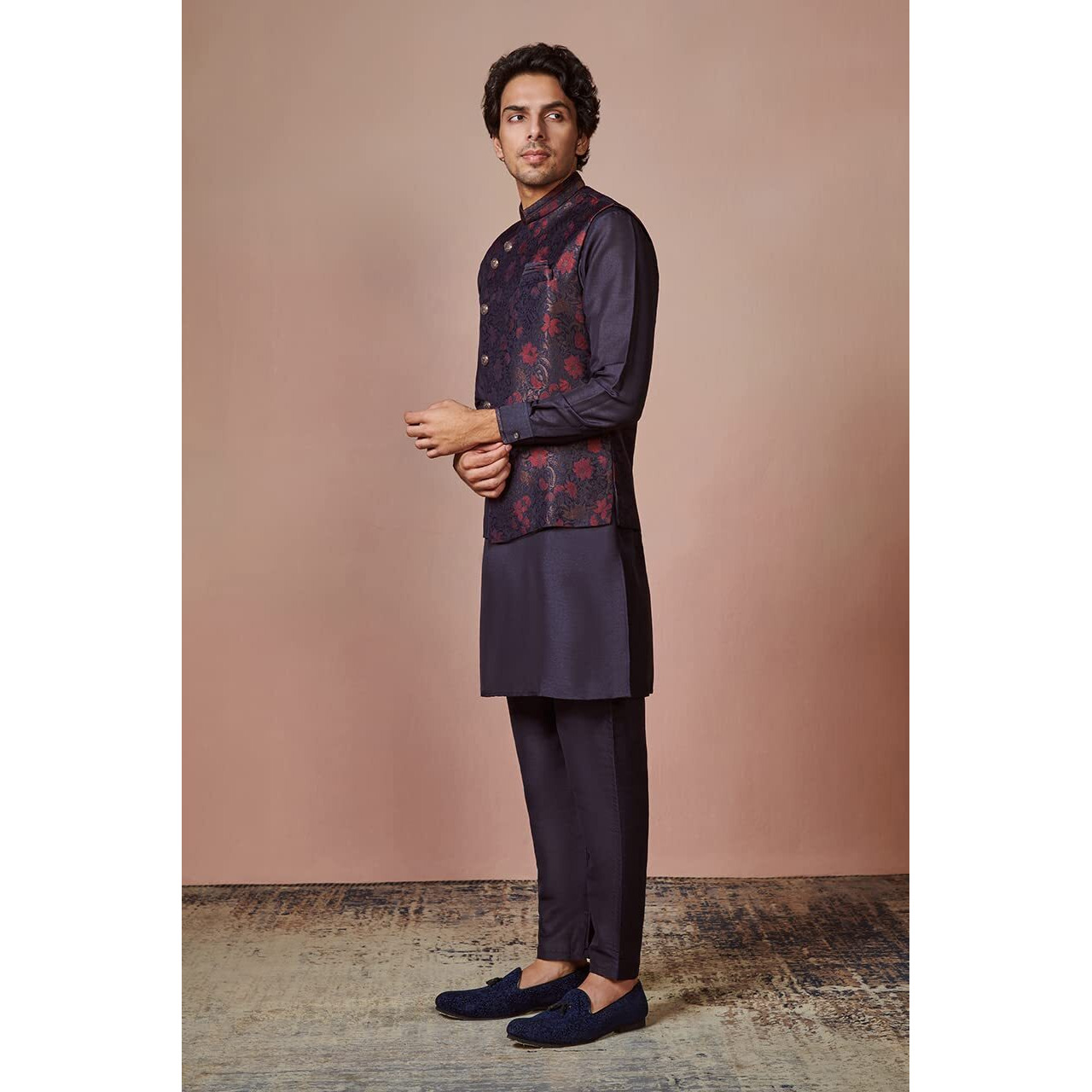 Manyavar Kurta Jacket Set For Men, Full Sleeves Mandarin Collar Ethnic Kurta Jacket Set For Festival, Wedding, Party Art Silk (Blue, S)