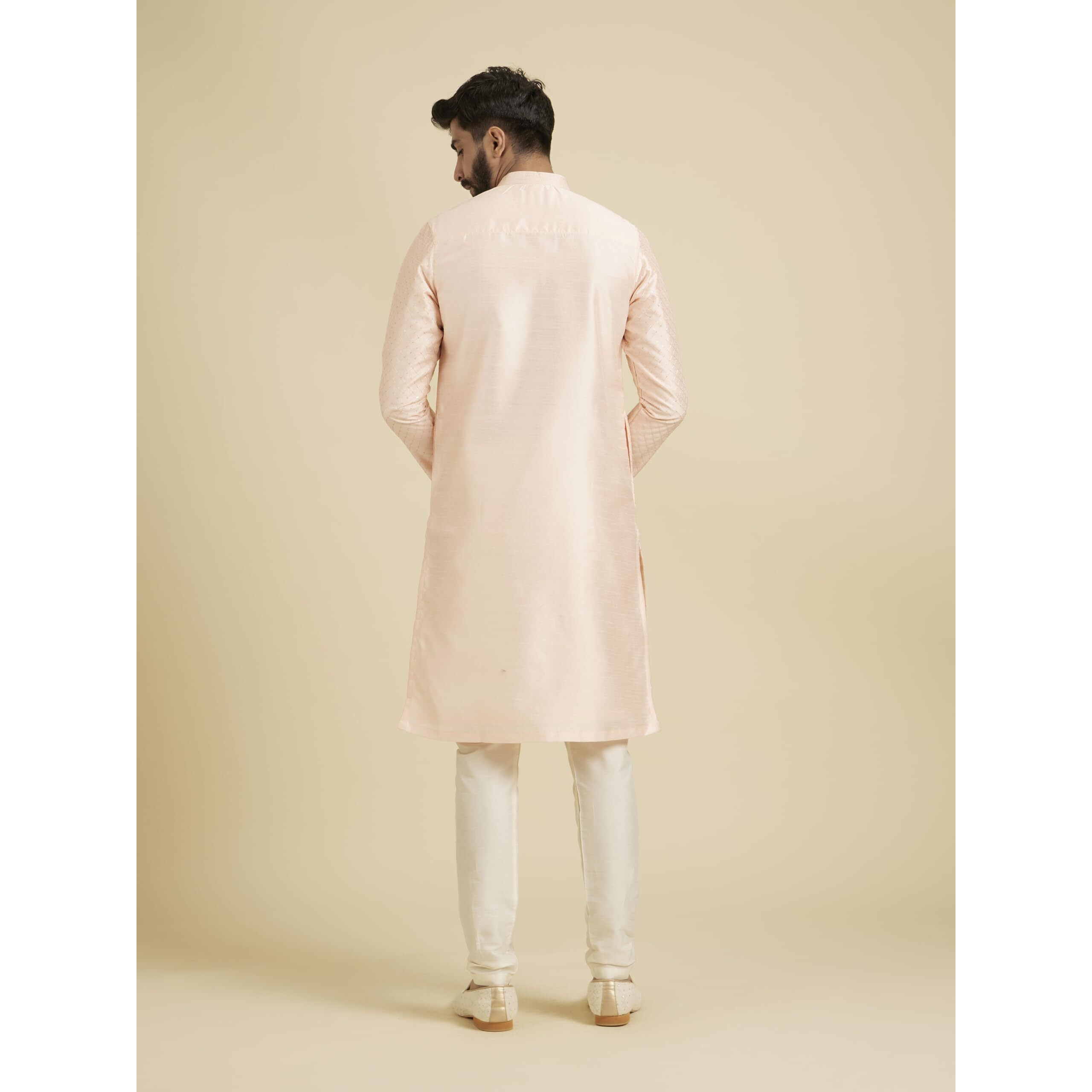 Manyavar Men's Light Pink Sequins Kurta Pajama (Peach,Xl)