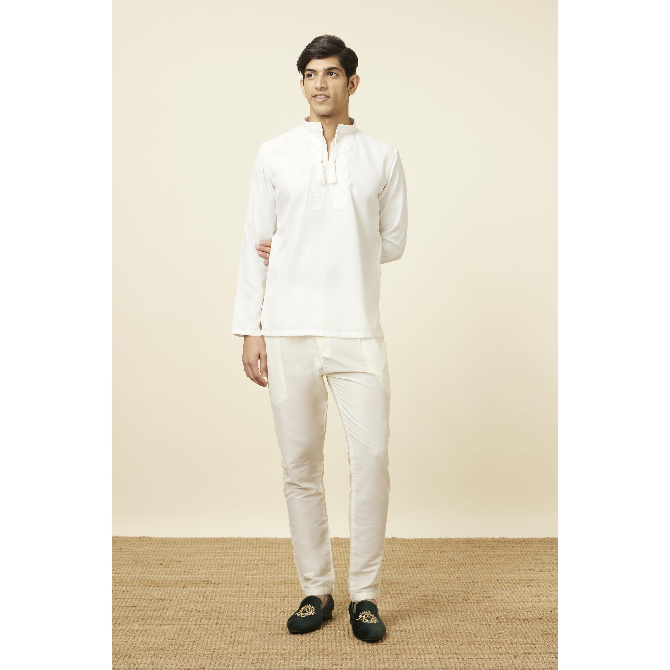 Manyavar Men's Blended Viscose Solid Casual, Traditional Full Sleeves Shortkurta (Off White/Cream, Xl)