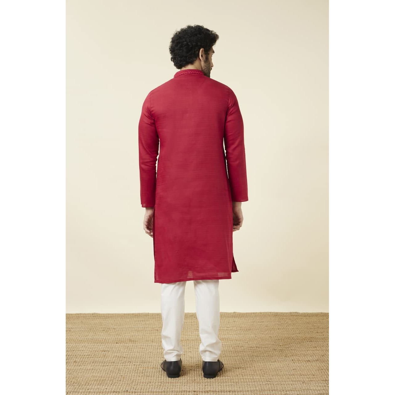 Manyavar Men's Cotton Solid Full Sleeves Knee Length Kurta Set (Red, Xl)
