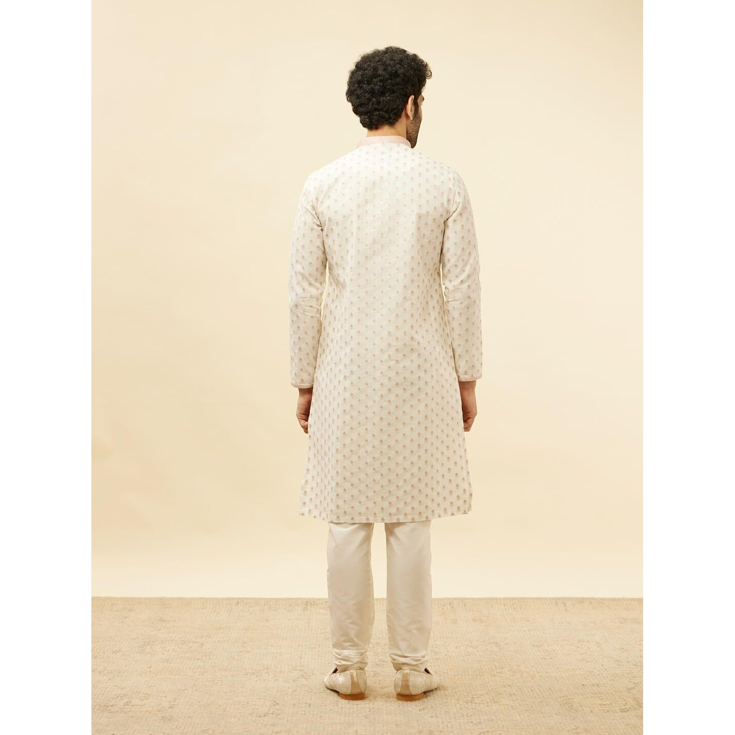 Manyavar Mens White Blended Cotton Jacquard Kurta Pyjama Set