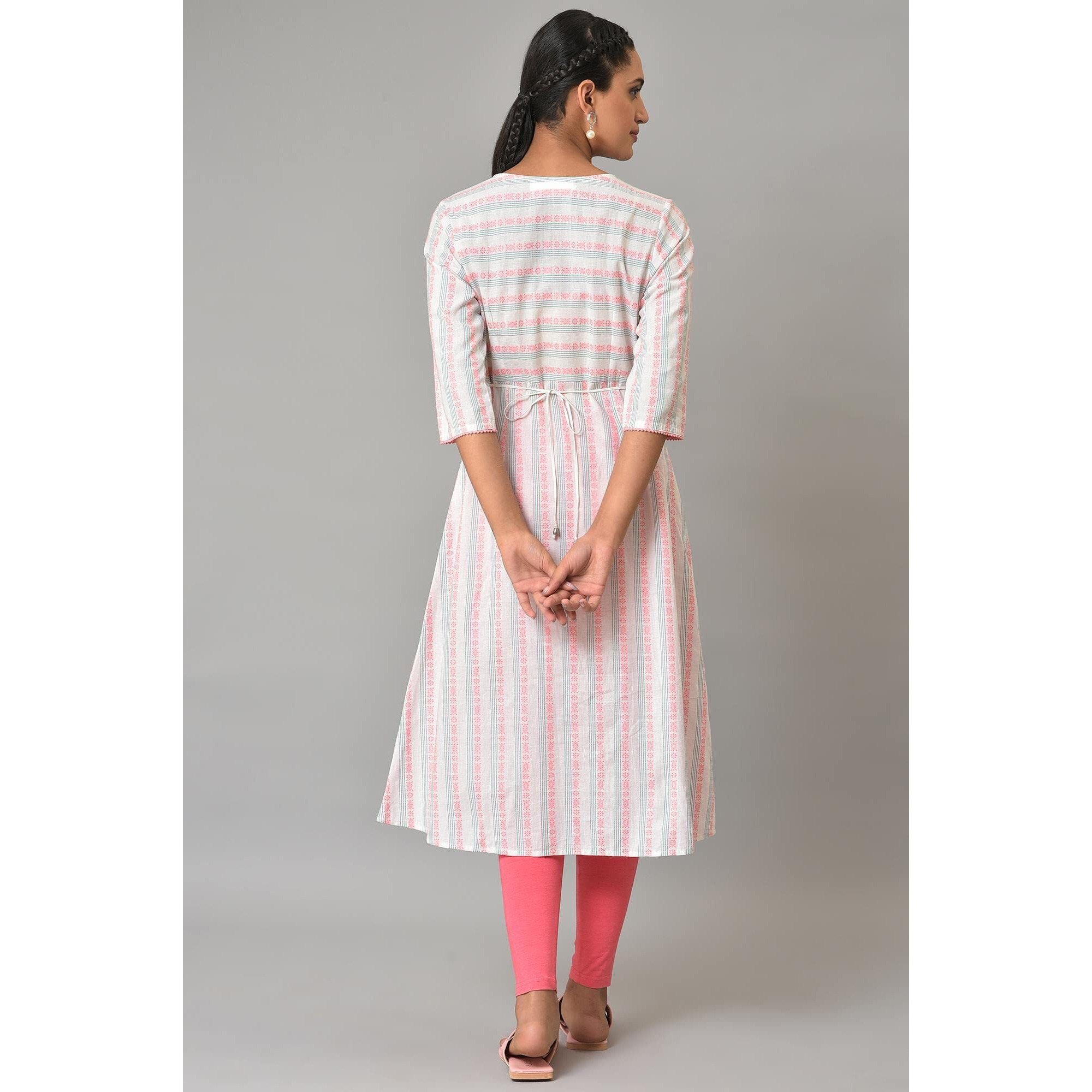 White A-Line Printed V-Neck Kurta