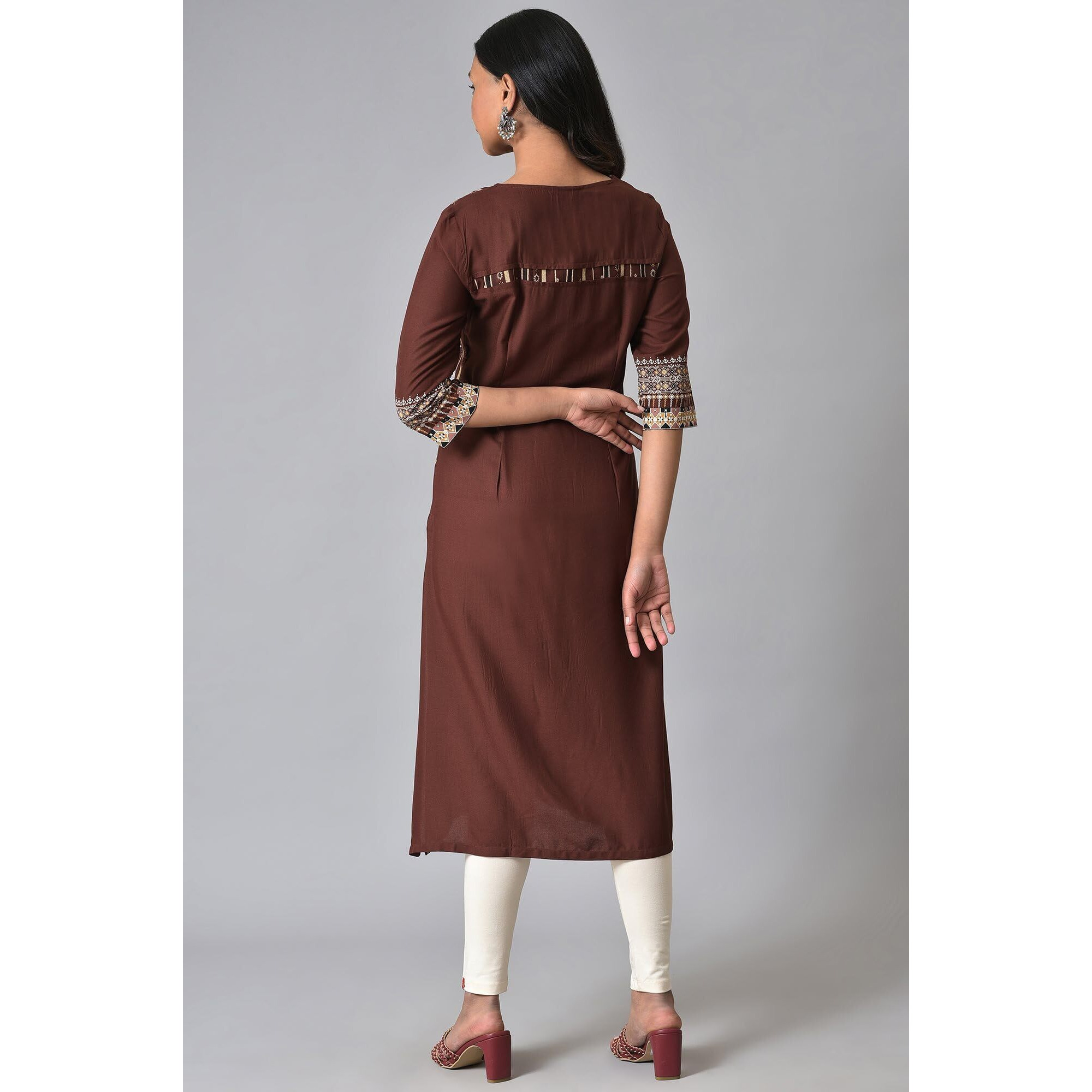 W For Woman Brown Stripe Printed Kurta With Box Pleats (Size M)-23Few18160-118744