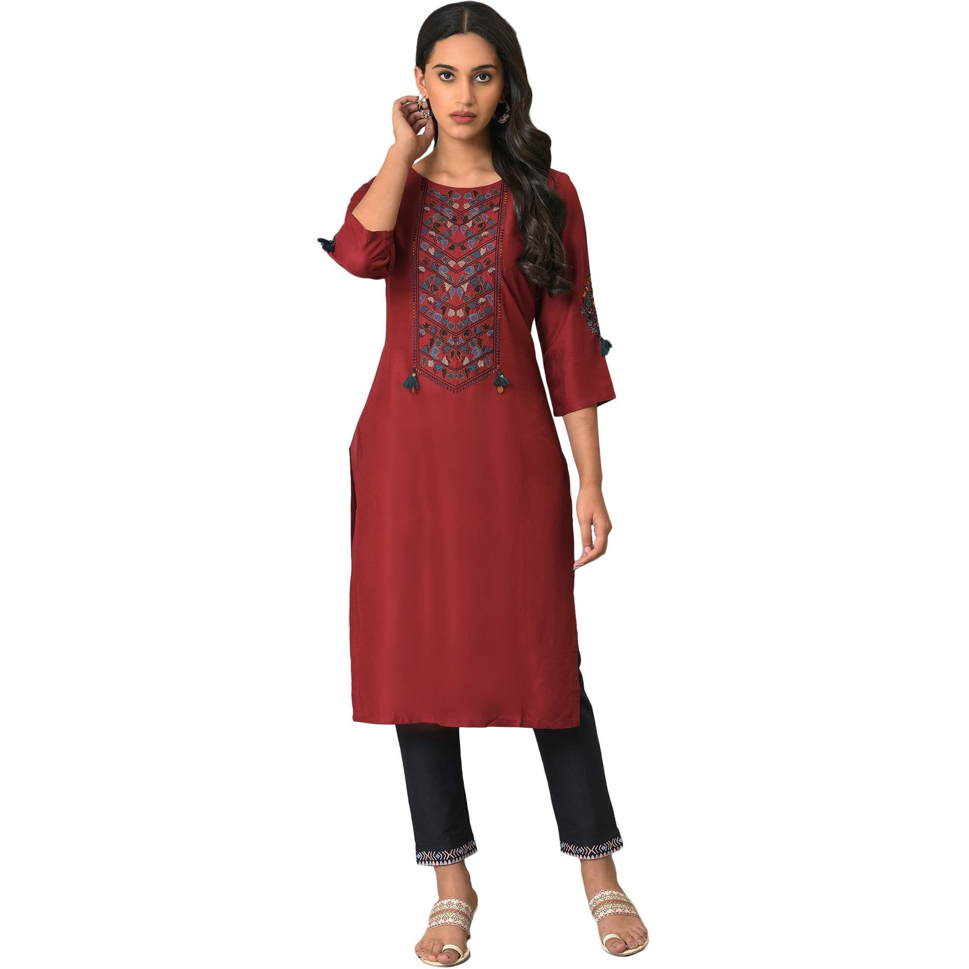 W For Woman Maroon Round Neck Kurta With Embroidered Yoke_23Few18179-217867_S