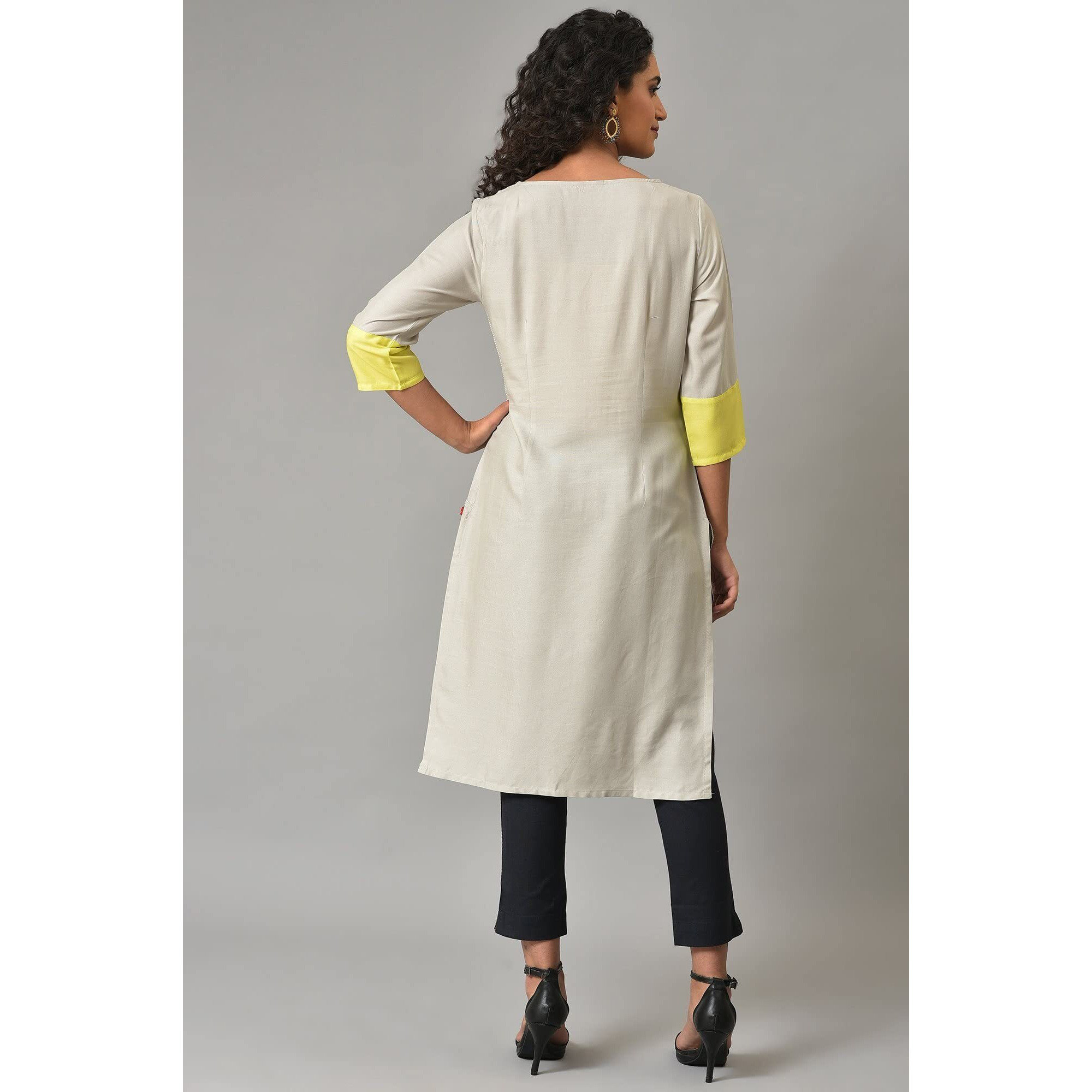 W For Woman Grey Placement Print Straight Kurta_23Few18715-120128_M_10