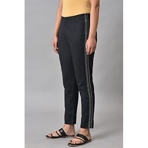 W For Woman Black Parallel Pants With Side Embroidery_23Few62280-218848_L