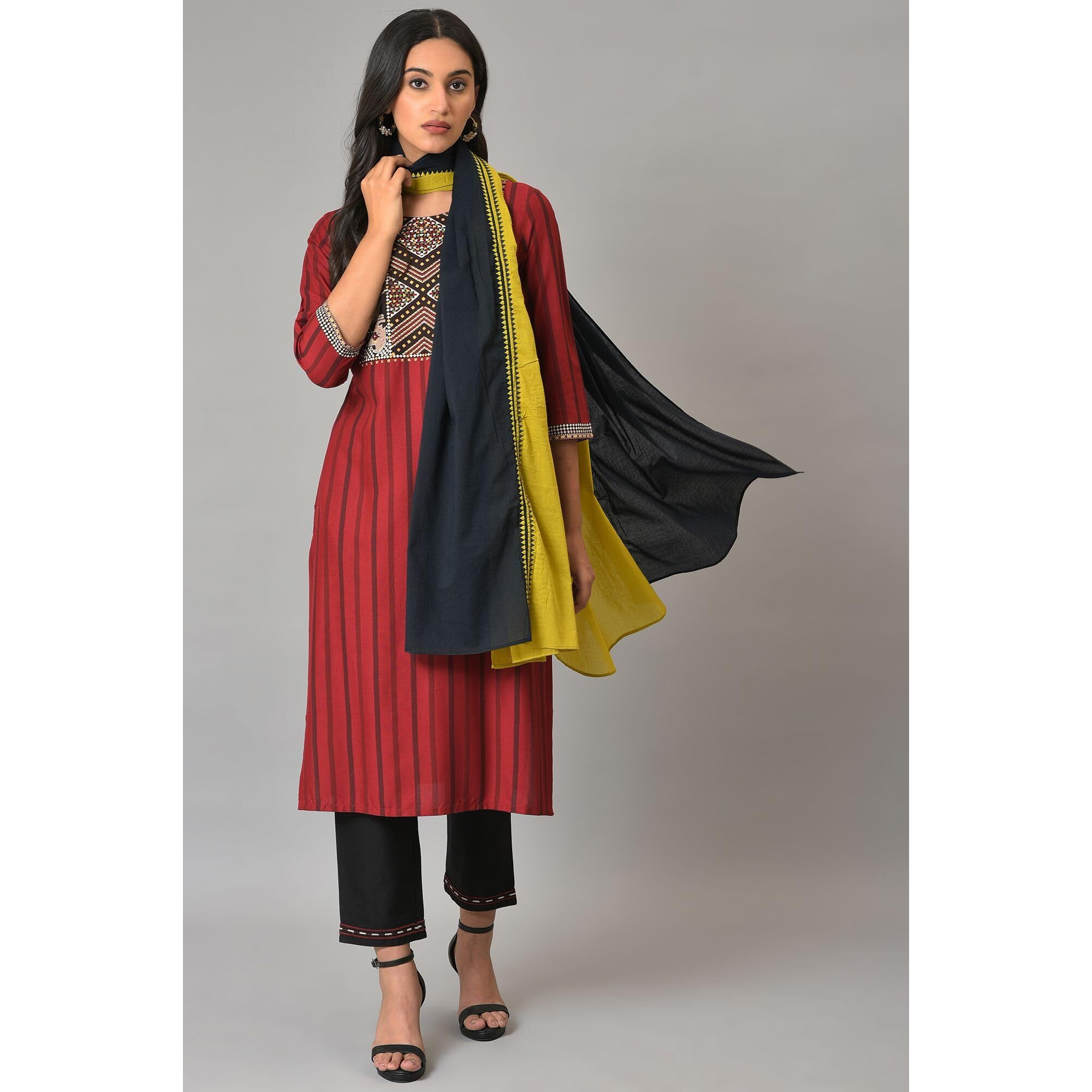 W For Woman Women Silk Green And Black Colour Block Dupatta, Free Size