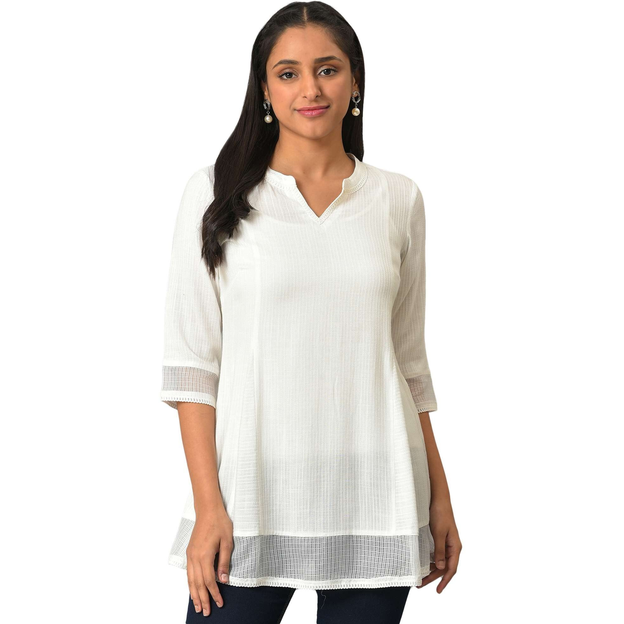 Aurelia Women's Solid Loose White Rayon Texutured Kurti (23Fea30324-602408