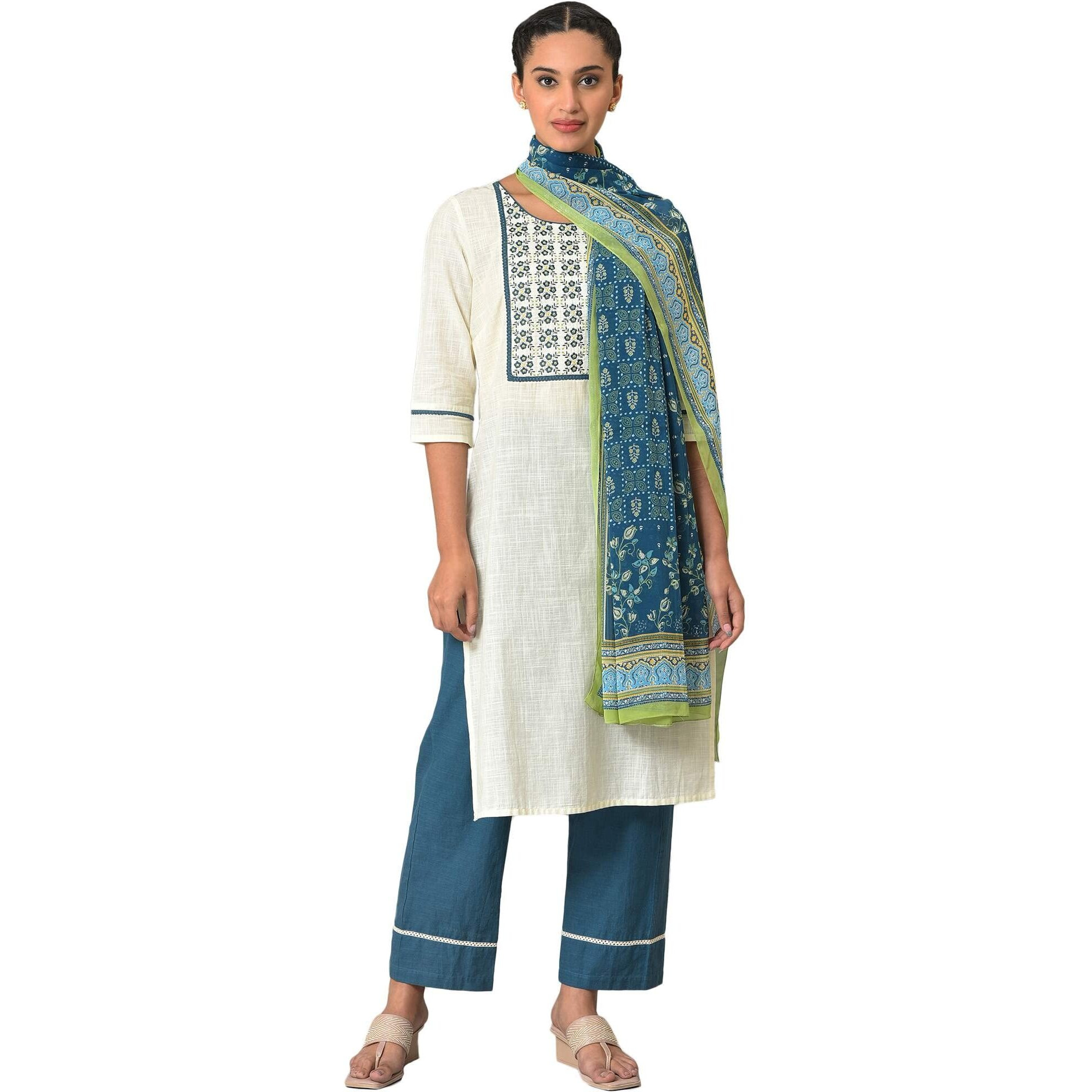 Aurelia Geometric Printed White Cotton Thread Embroidered Kurta Dupatta Bottomwear