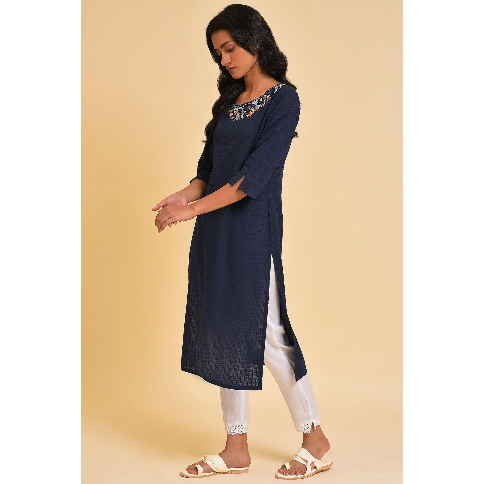 W For Woman Women's Cotton Solid Regular Kurta (23Few19589_Dark_Blue, Regular Fit, Xs