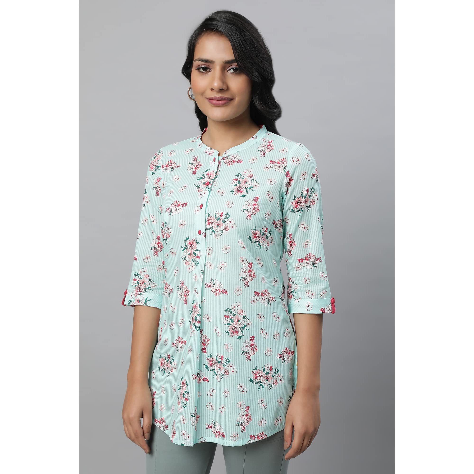Aurelia Women's Striped Regular Green Cotton Kurti