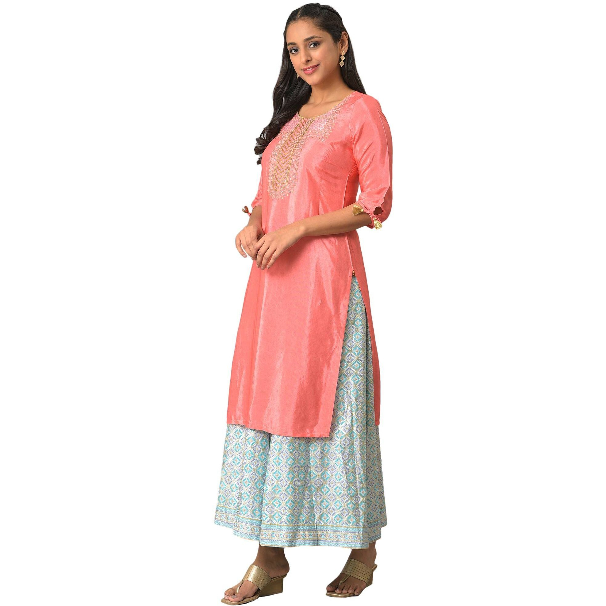 Aurelia Women's Rayon Solid Regular Peach Zari Embroidered Kurta (23Fea13993-605603