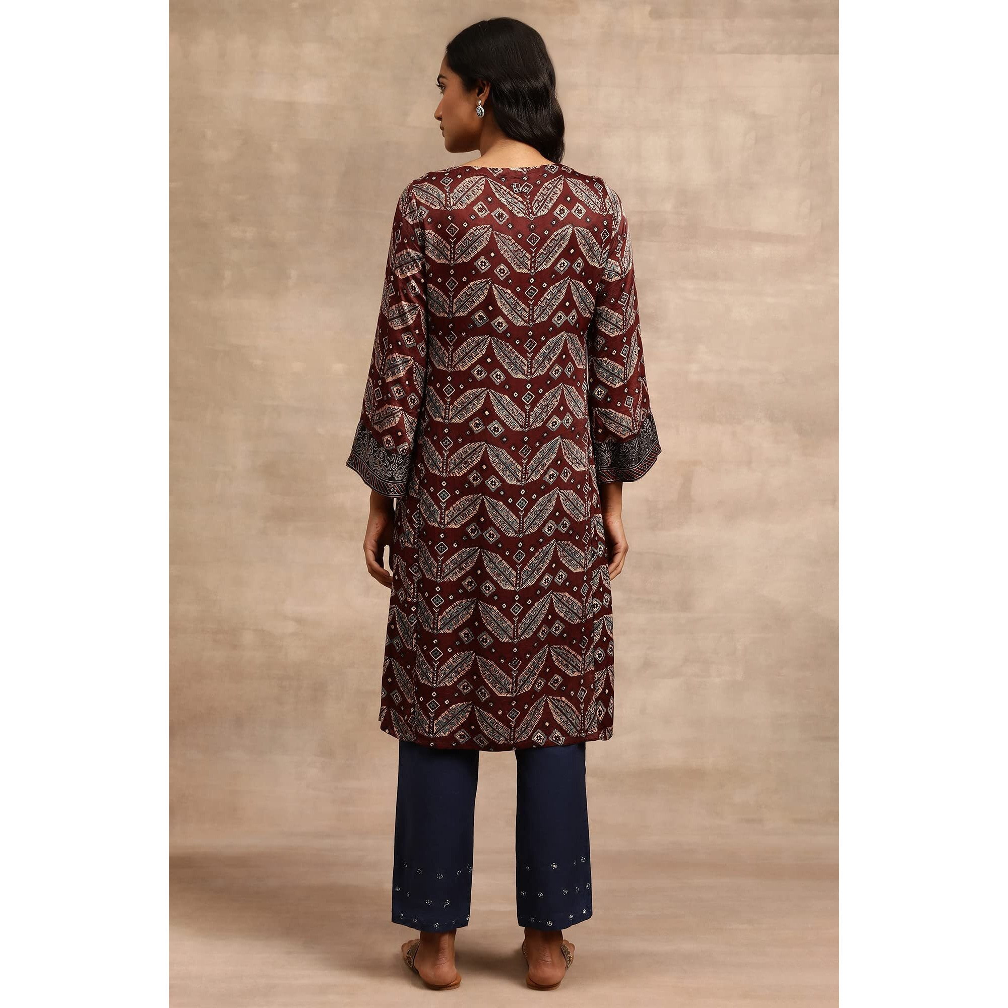 W For Woman Brick Red Ajrakh Kurta In Lustrous Satin_23Maf11645-910719_S
