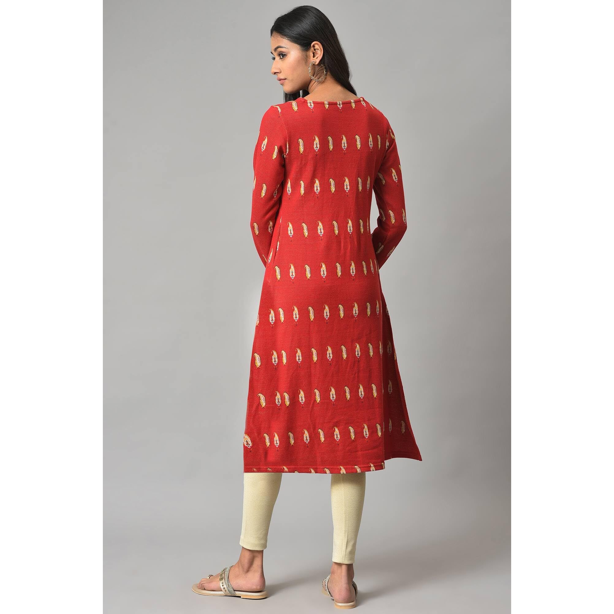 W For Woman Red Paisley Printed Winter Kurta_22Now18546-312483_M
