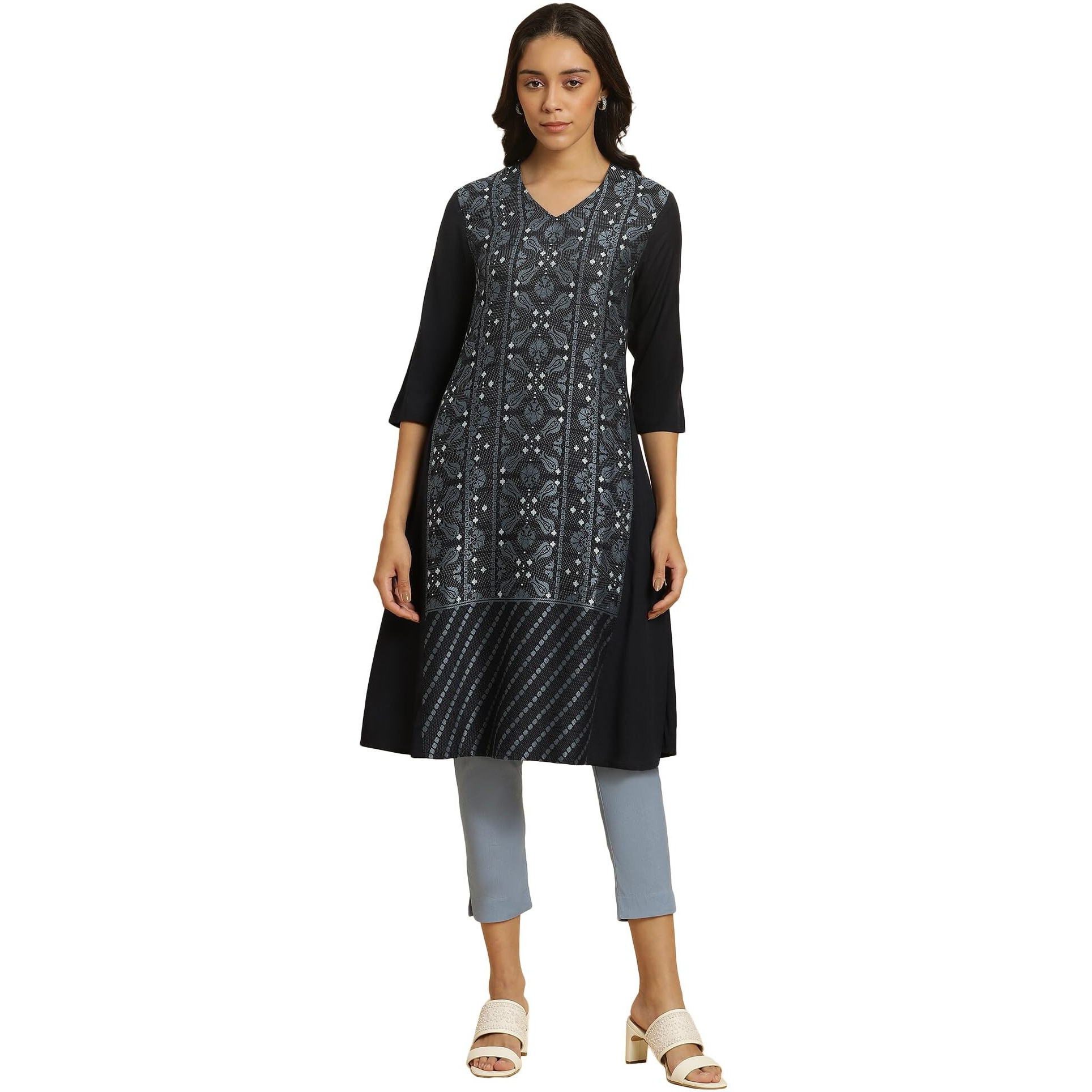 W For Woman Women's Rayon Floral Regular Kurta (23Auw19302-312889_Midnight Blue_16)
