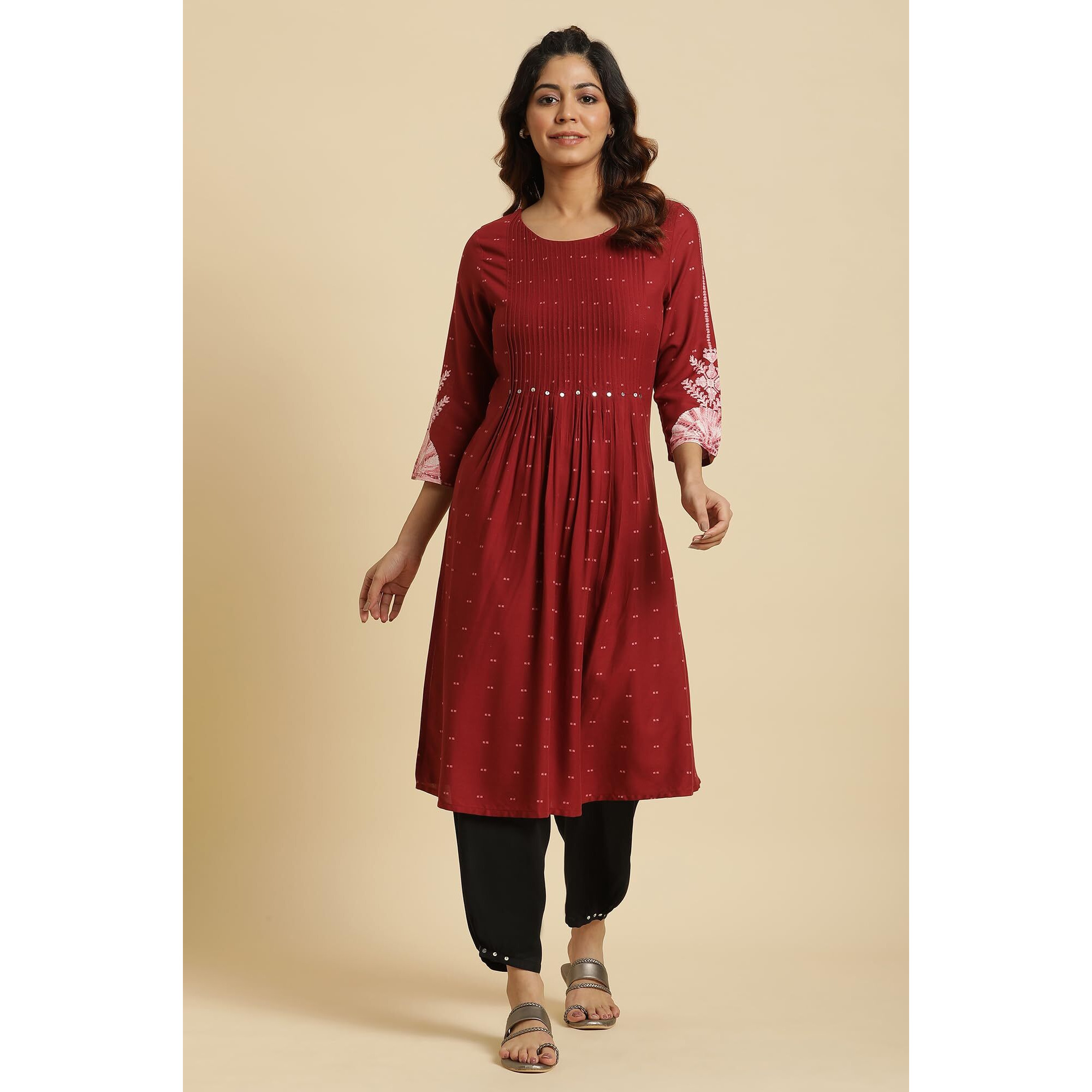 W For Woman Maroon Floral Printed Regular Kurta With Sequins