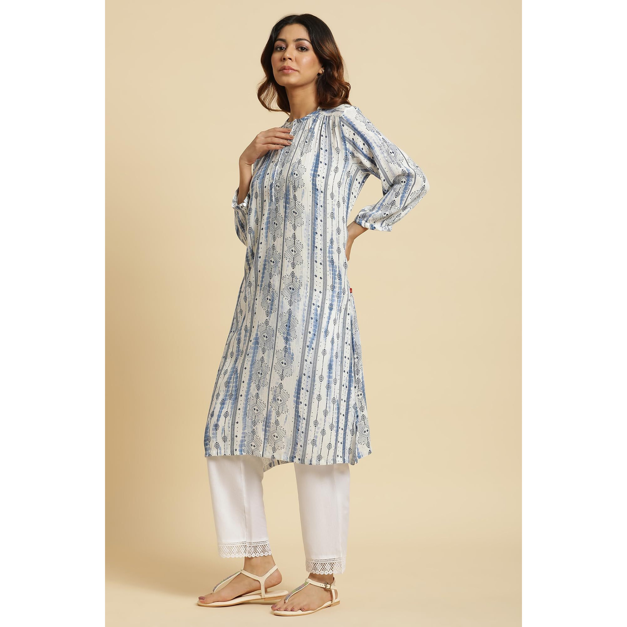 W For Woman Indigo Blue Abstract Print Kurta (Size L)-23Auw19907-121806