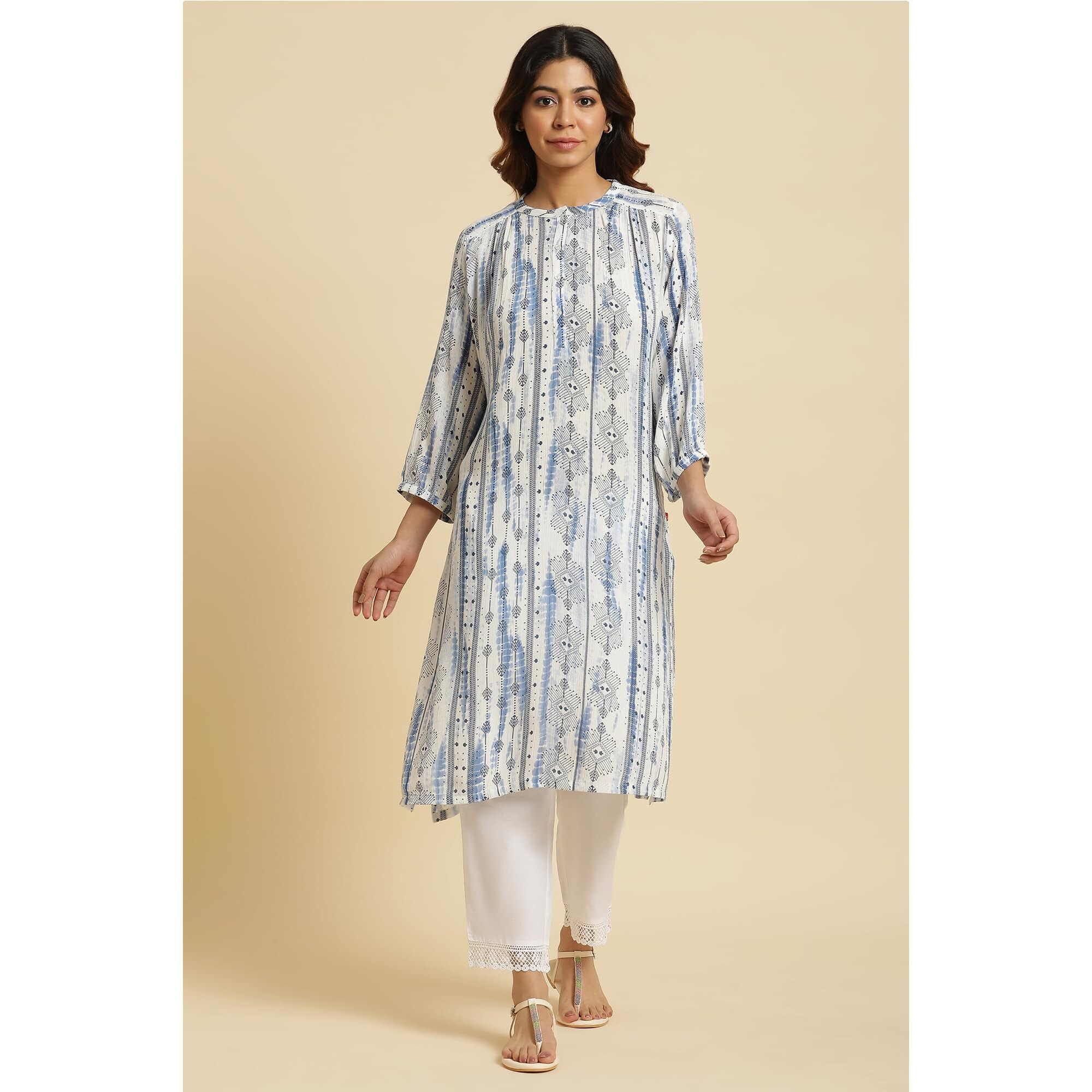 W For Woman Indigo Blue Abstract Print Kurta (Size S)-23Auw19907-121806