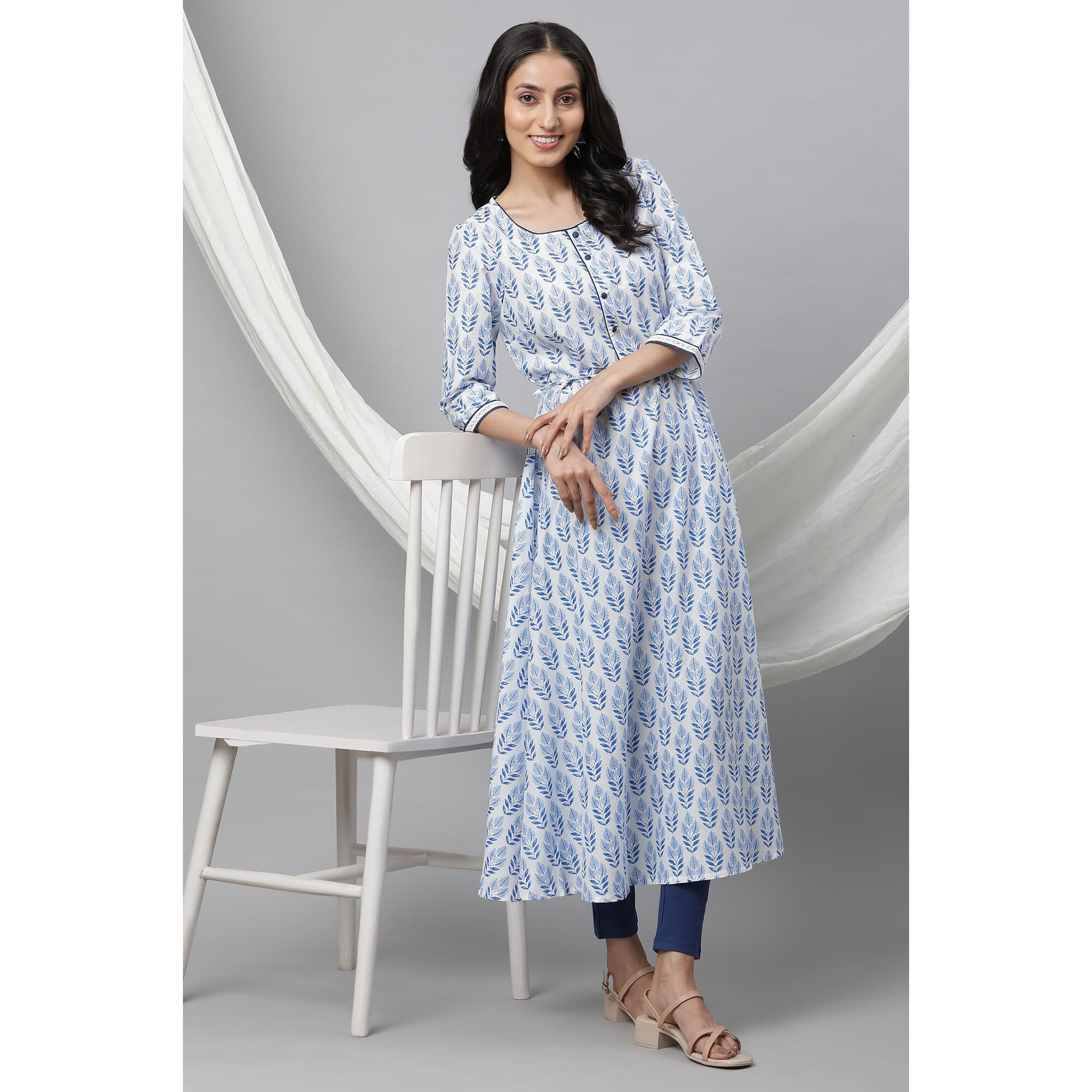 Aurelia White Leaf Print Cotton Anarkali Kurta For Women