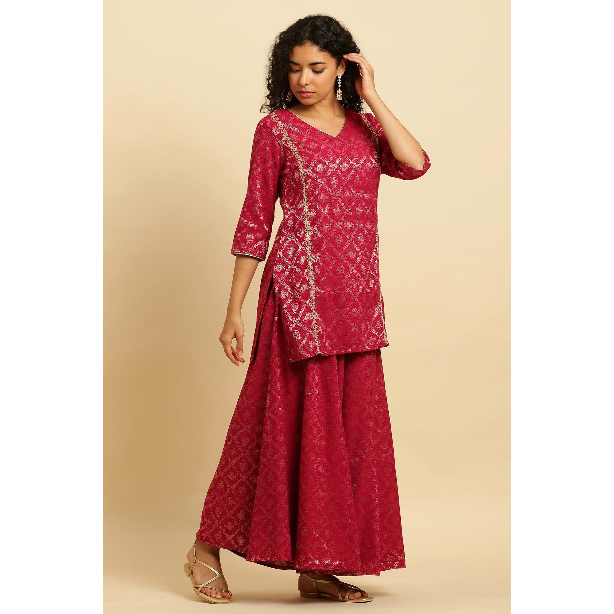 W For Woman Pink Geometric Printed Metallic Embroidered Rayon Kurta Dupatta Bottomwear