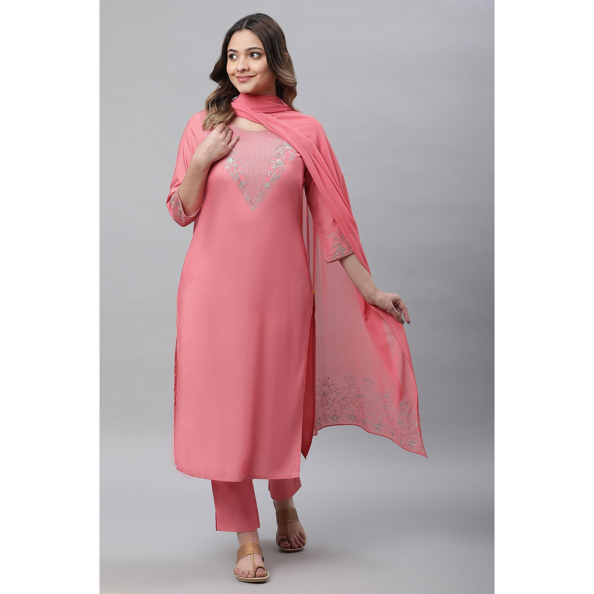Aurelia Embroidered Pink Blend Zari Kurta Dupatta Bottomwear