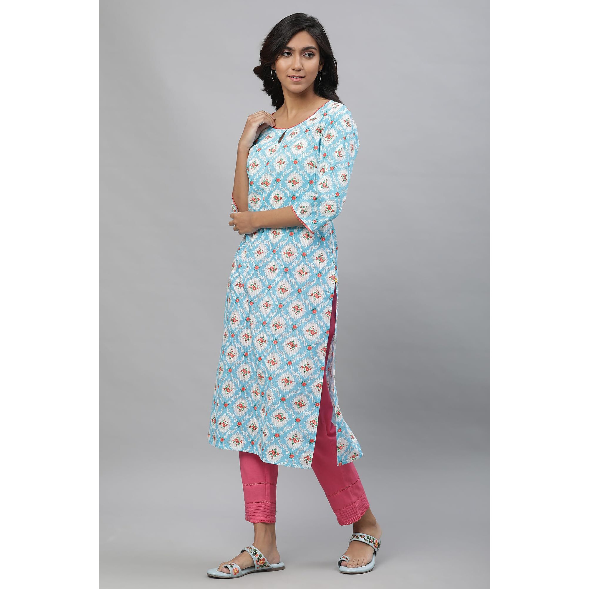 Aurelia Women's Blue Geometric Printed Printed Lace Cotton Straight Long Kurta