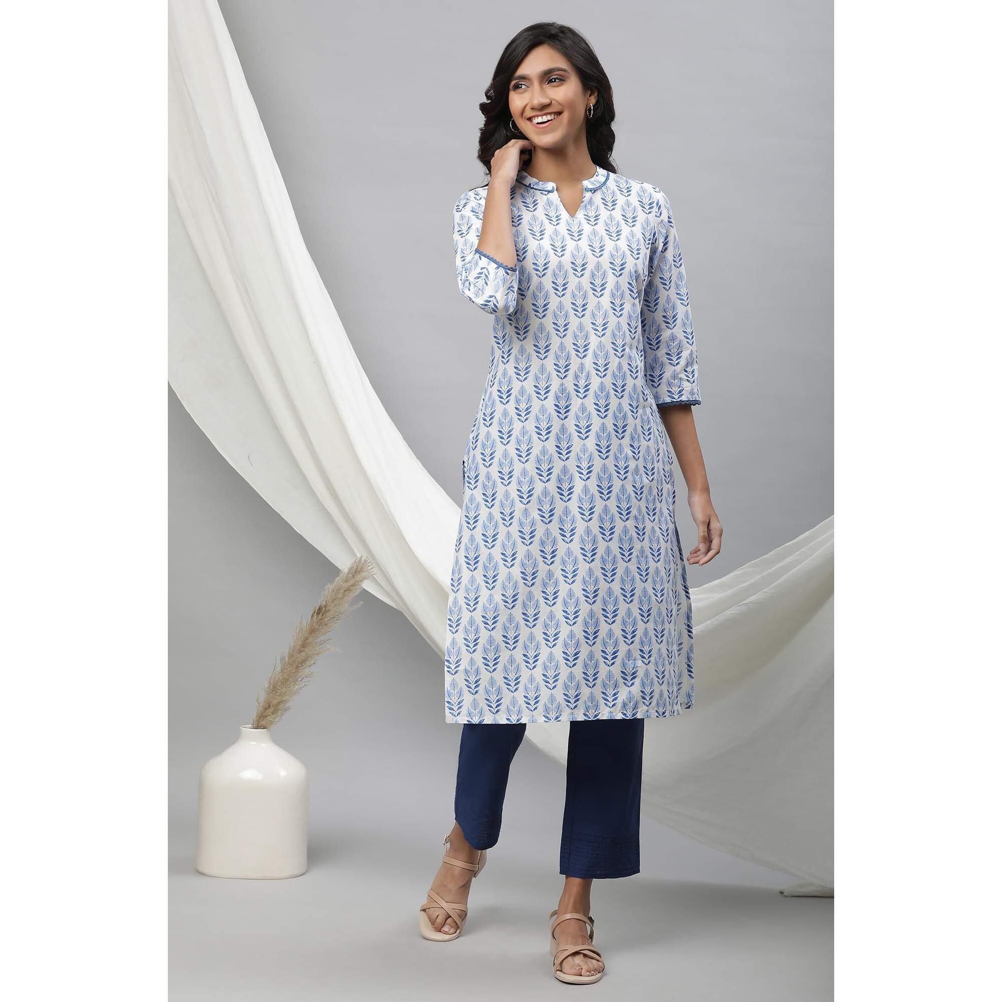 Aurelia White Leaf Print Cotton Long Kurta With Lace