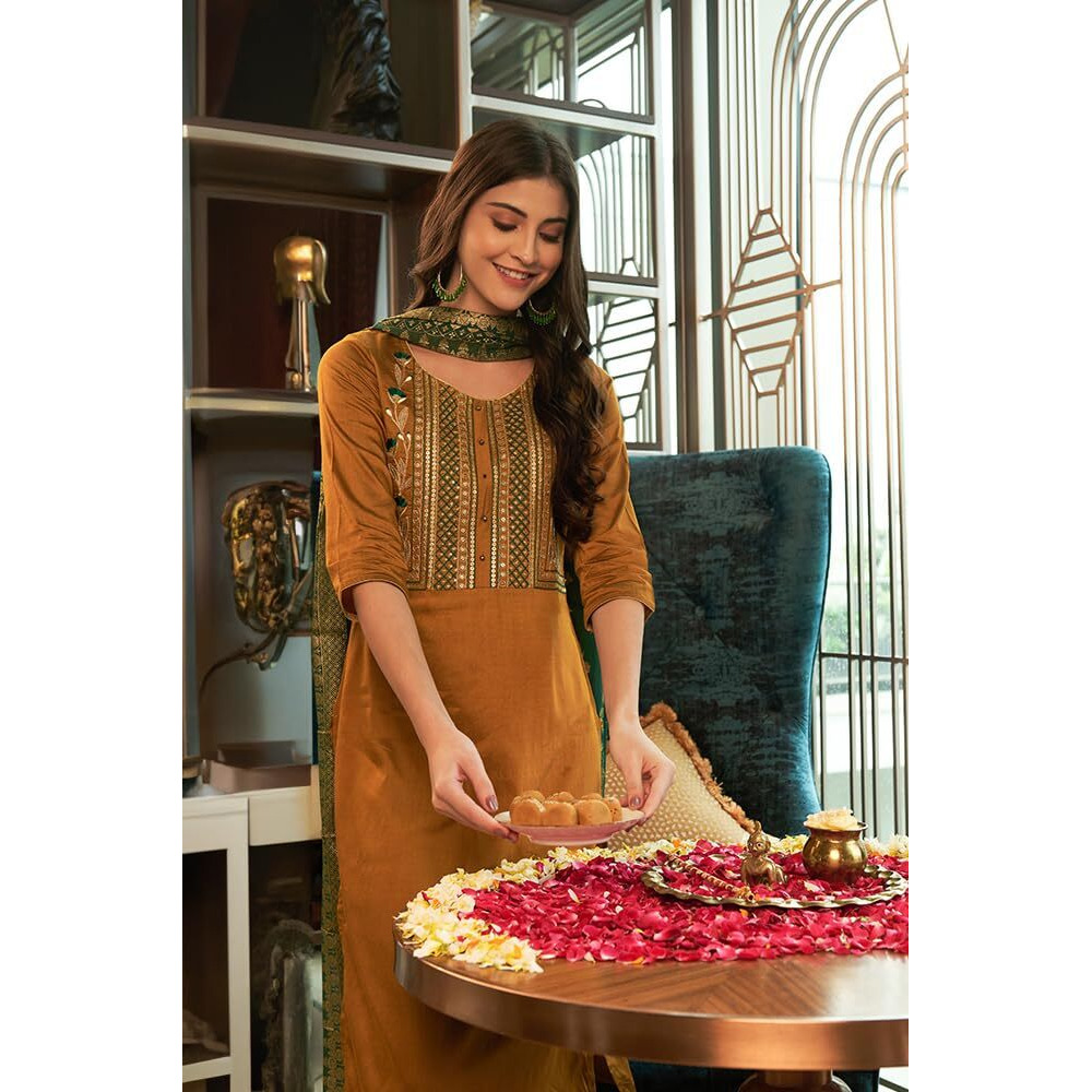 Aurelia Women's Viscose Regular Kurta (23Aua14584-704197_Yellow