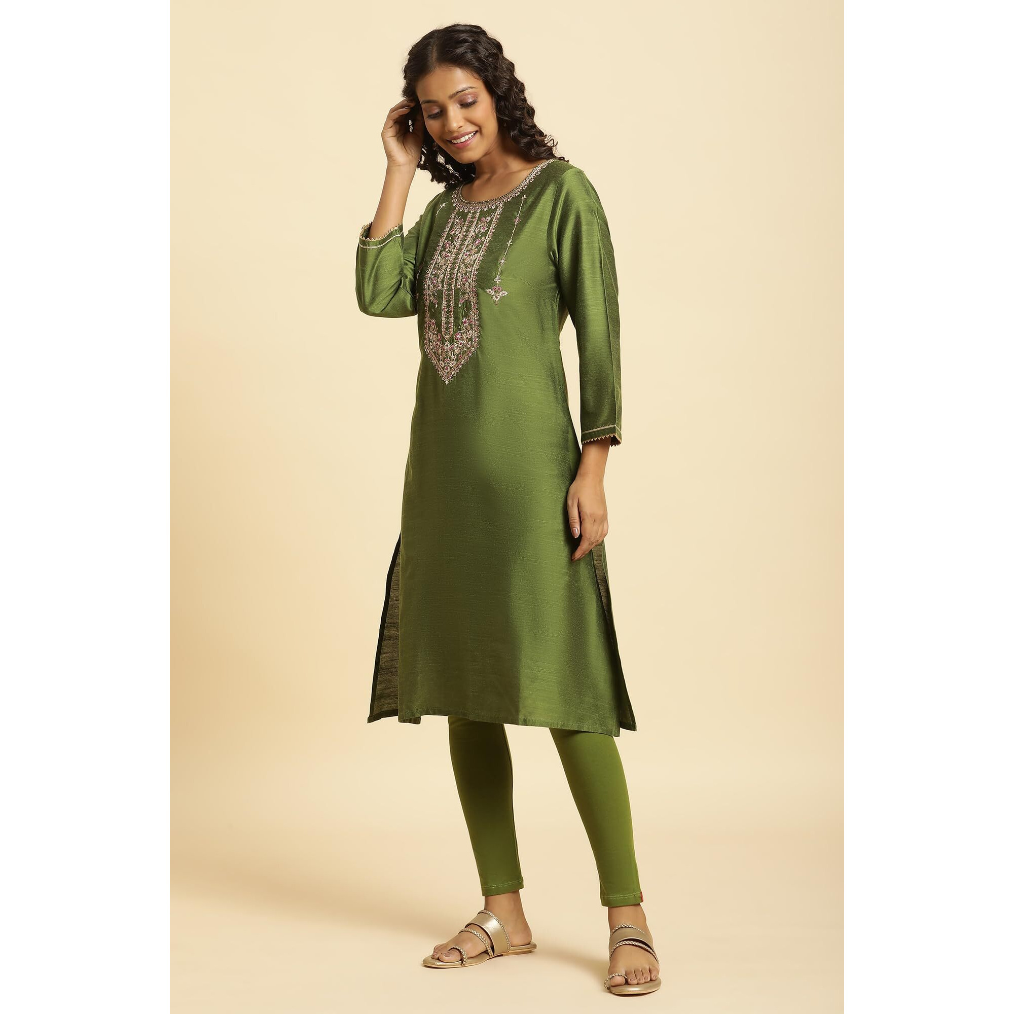 W For Woman Green Embroidered Blend Straight Long Kurta With Zari