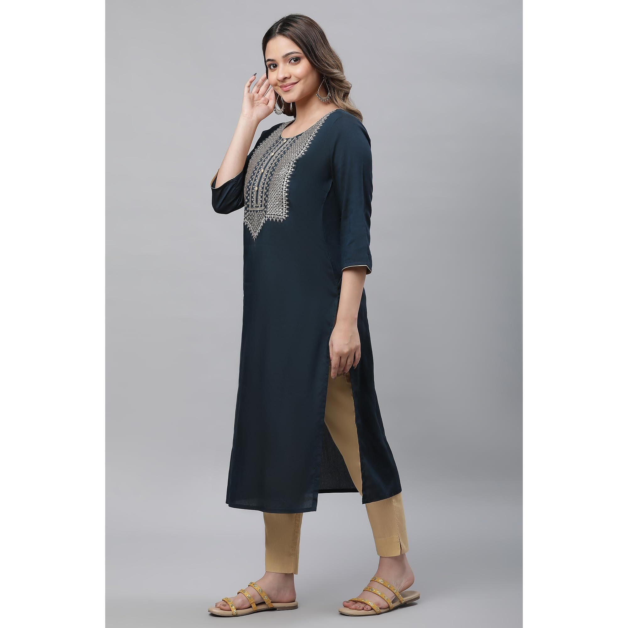 Aurelia Women Blue Solid Solid Viscose Poly Straight Kurta_23Aua14762-704677