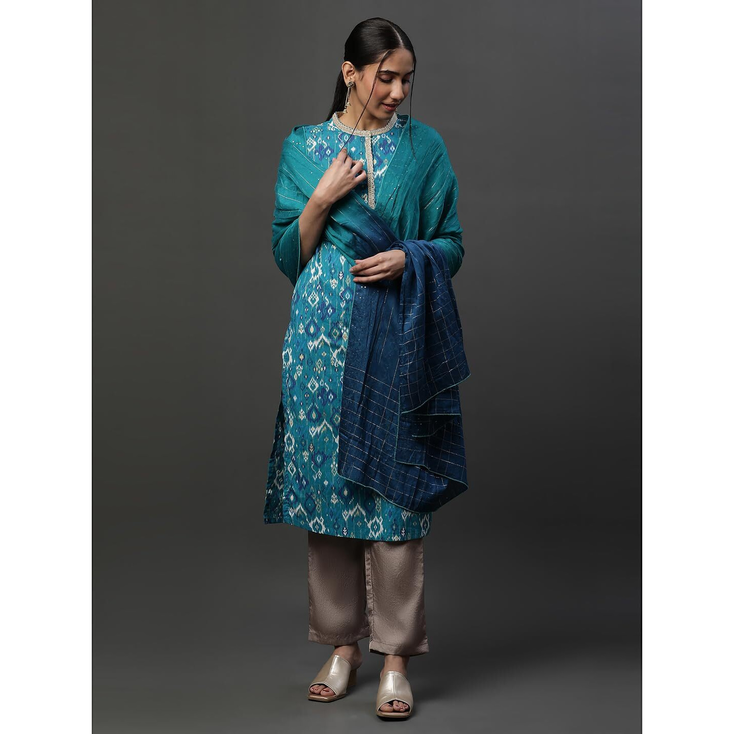 Aurelia Womens Viscose Blue Ombre Sequined Dupatta,Free Size