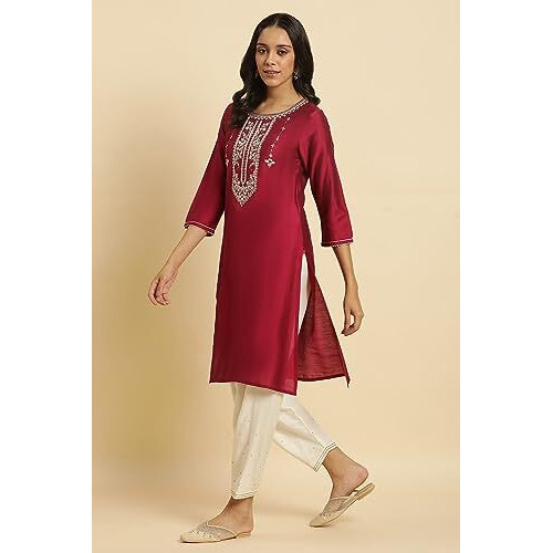 W For Woman Magenta Embroidered Festive Kurta (Size M)-23Auw10274-220627