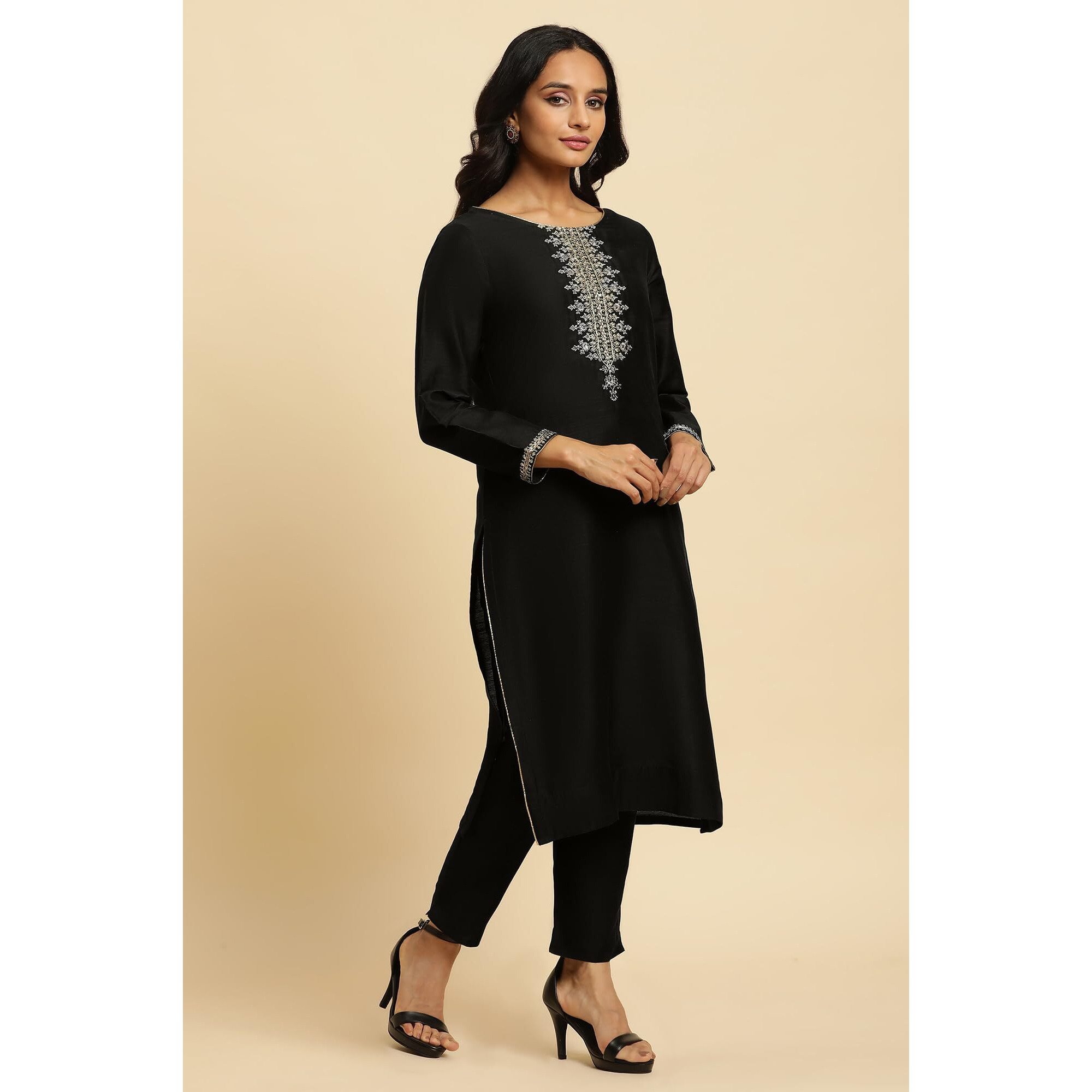 W For Woman Black Zari Embroidered Straight Kurta, Pant And Dupatta Set (Size 2Xl)-23Auws10453-221087
