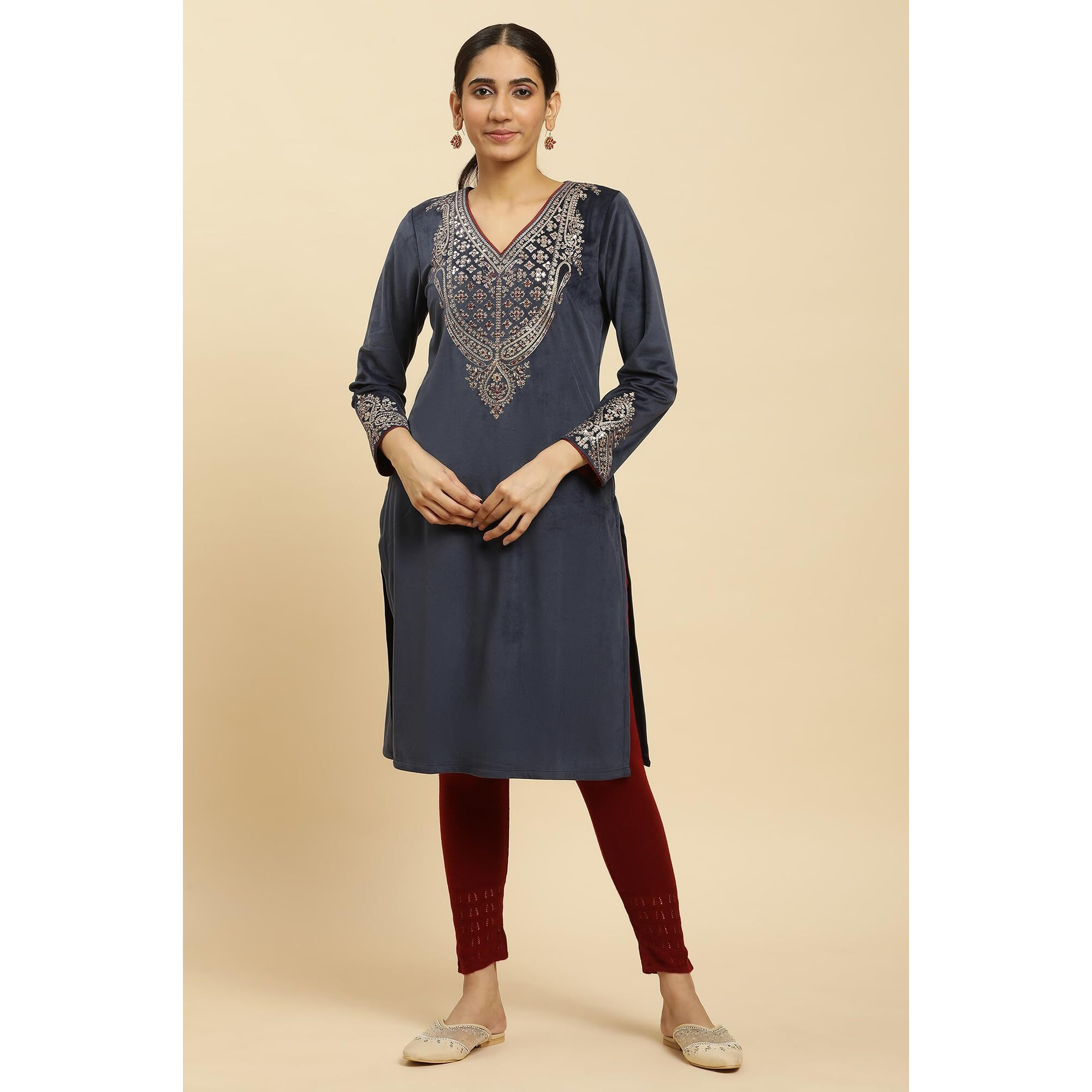 W For Woman Women's Polyester Solid Regular Regular Fit Kurta (23Now10358-220780_Maroon, Medium