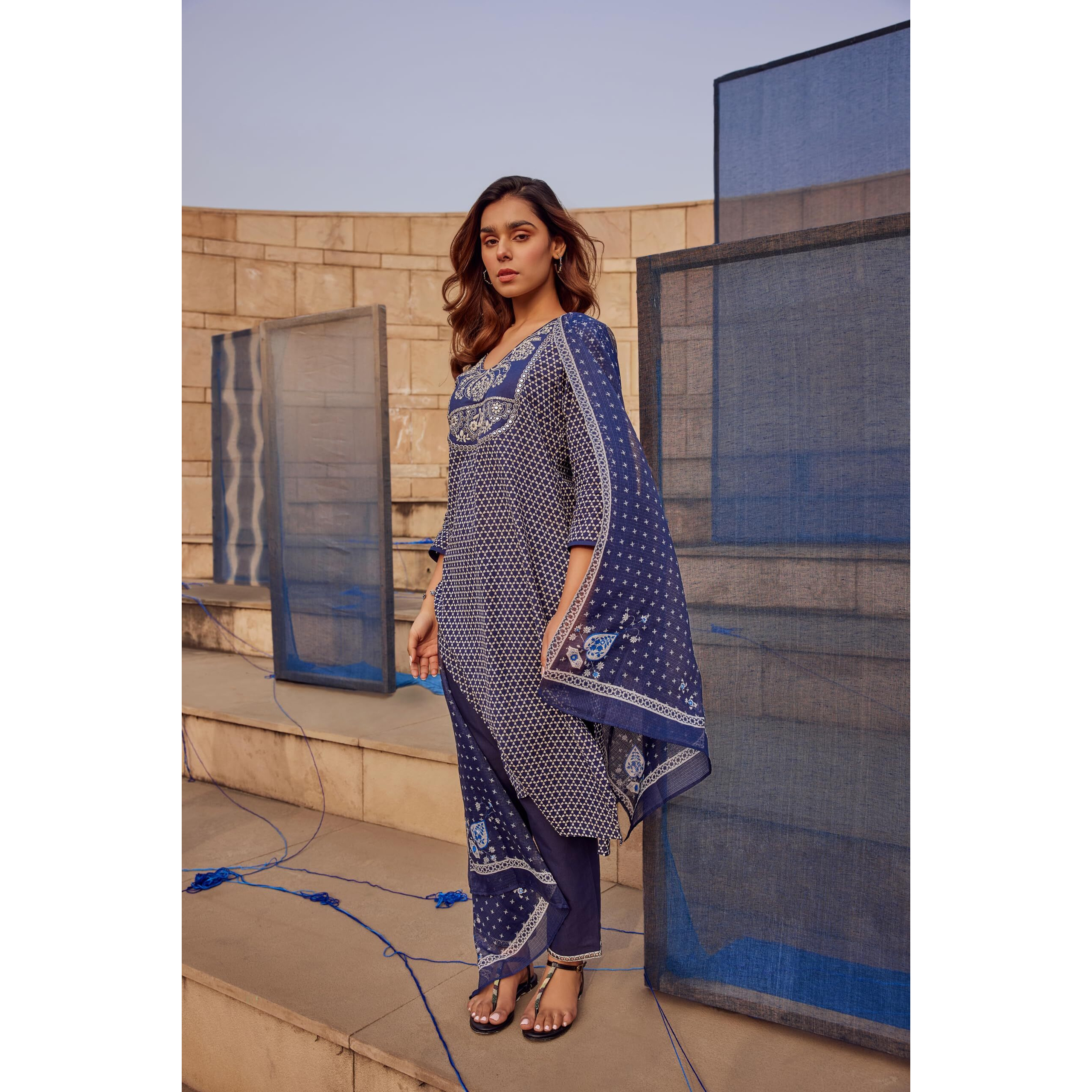 W For Woman Blue Printed Cotton Kurta With Dori Embroidery (Size 2Xl)-24Few10617-122992