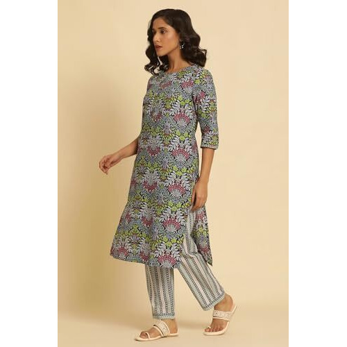 W Women Black Floral Print Cotton Kurta & Straight Pant_24Fews10825-123534_L
