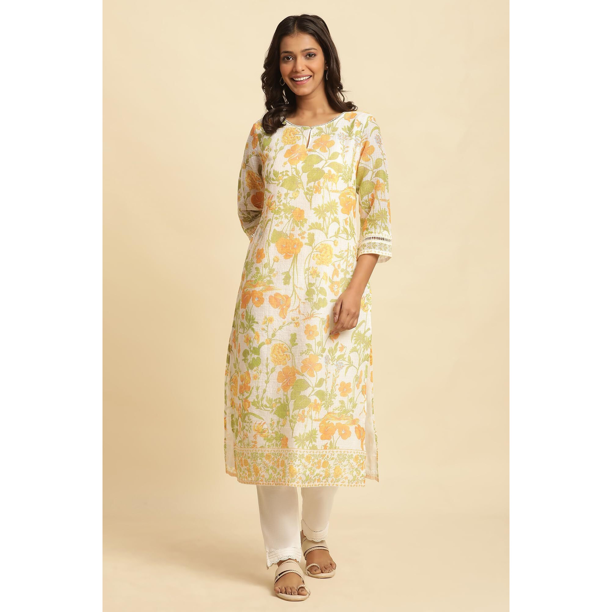 W Women White Floral Print Viscose Straight Kurta_24Few10573-121976_S