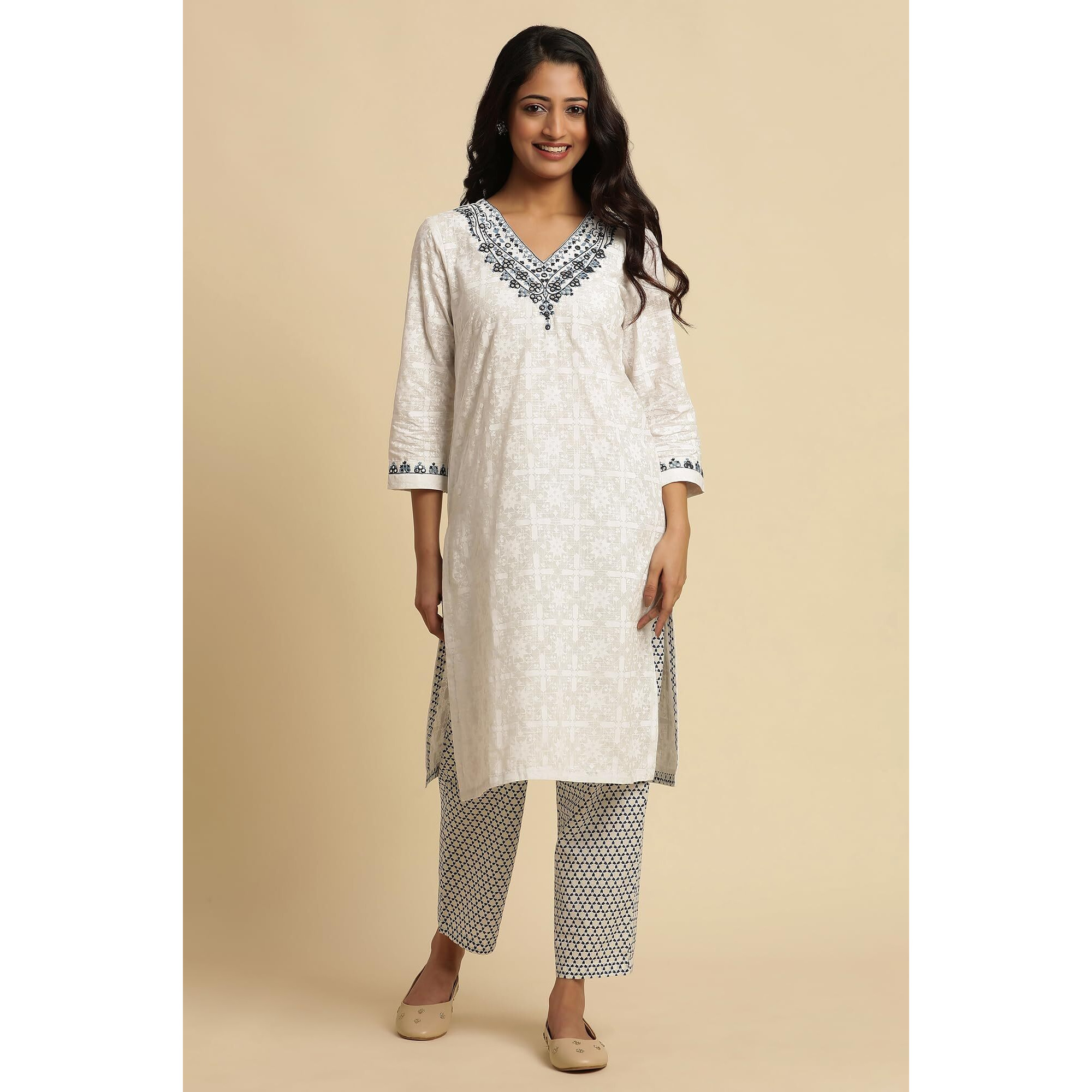 W For Woman W For Womanhite Geometric Printed Cotton Regular Kurta
