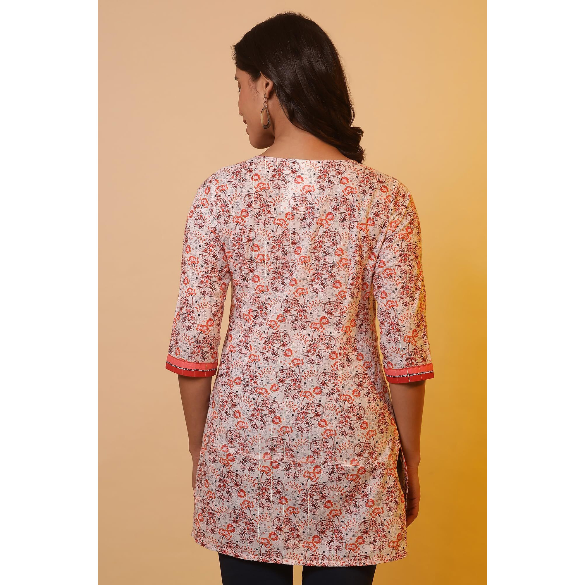 Aurelia Women Off White Floral Print Cotton Straight Kurti_24Fea30416_L