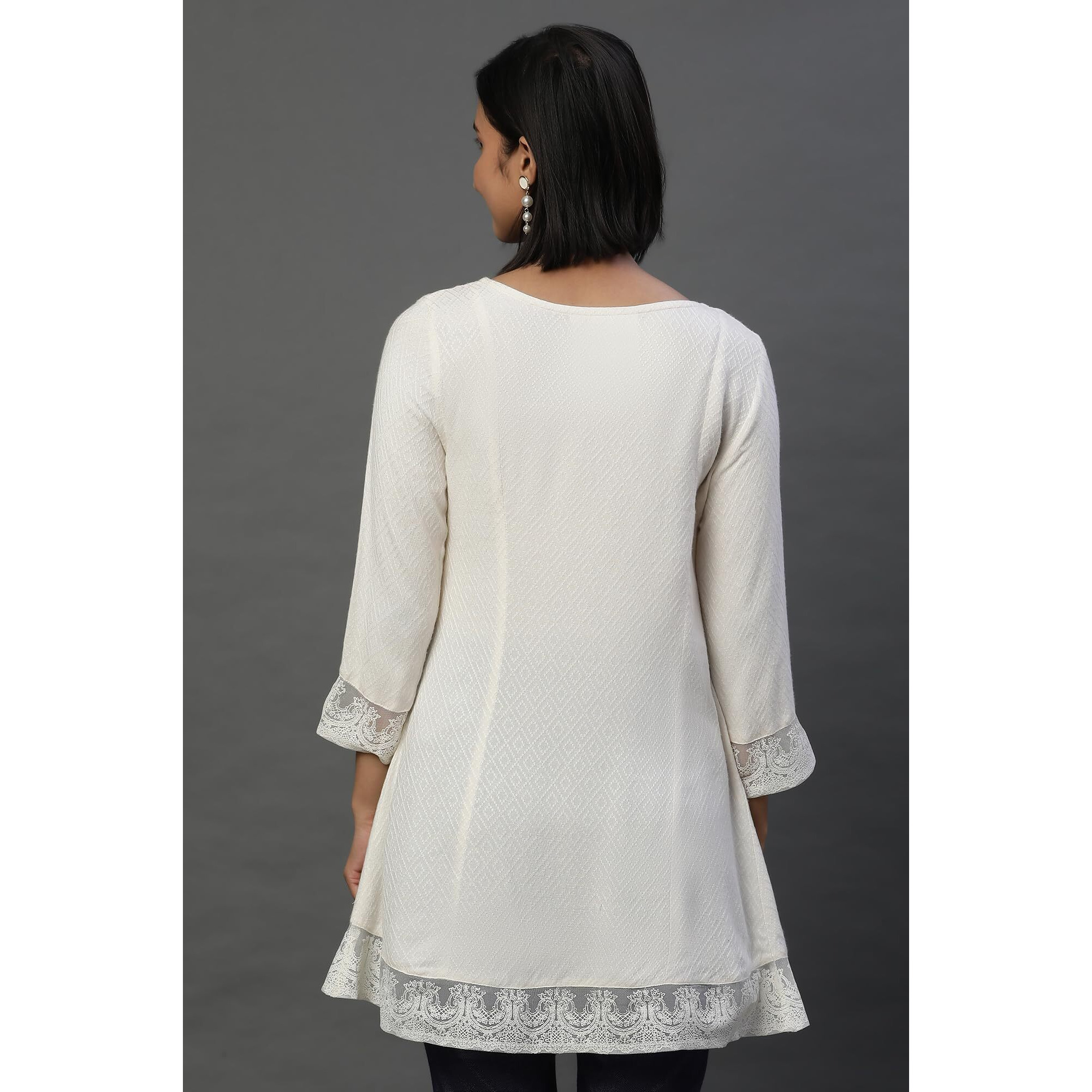 Aurelia Women's Rayon Solid Regular Kurti (24Fea30423_White