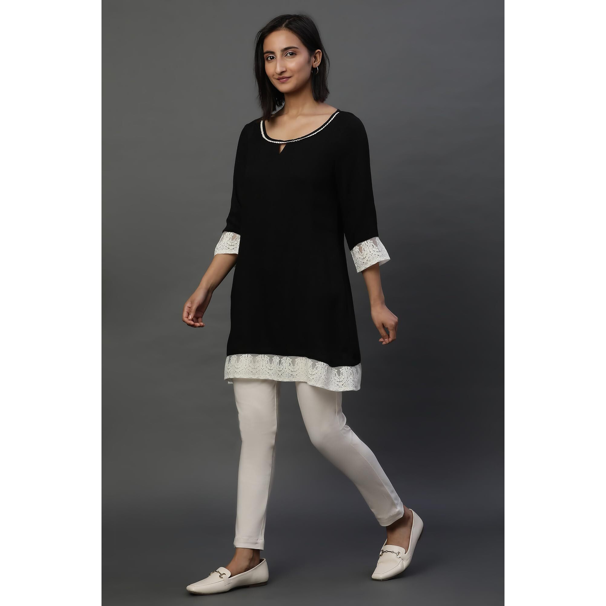 Aurelia Women's Solid Regular Kurti (24Fea30423_Black